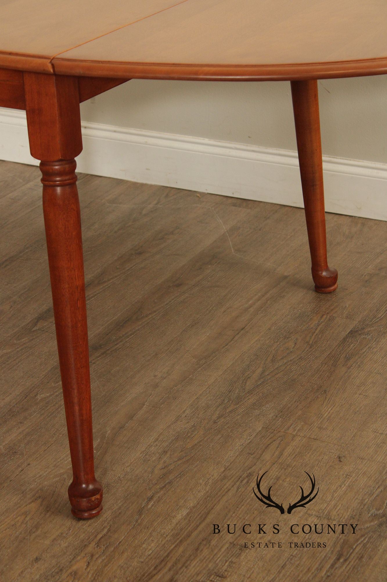 Vintage Cushman Colonial Creations Maple Drop Leaf Dining Table With 2 Leaves