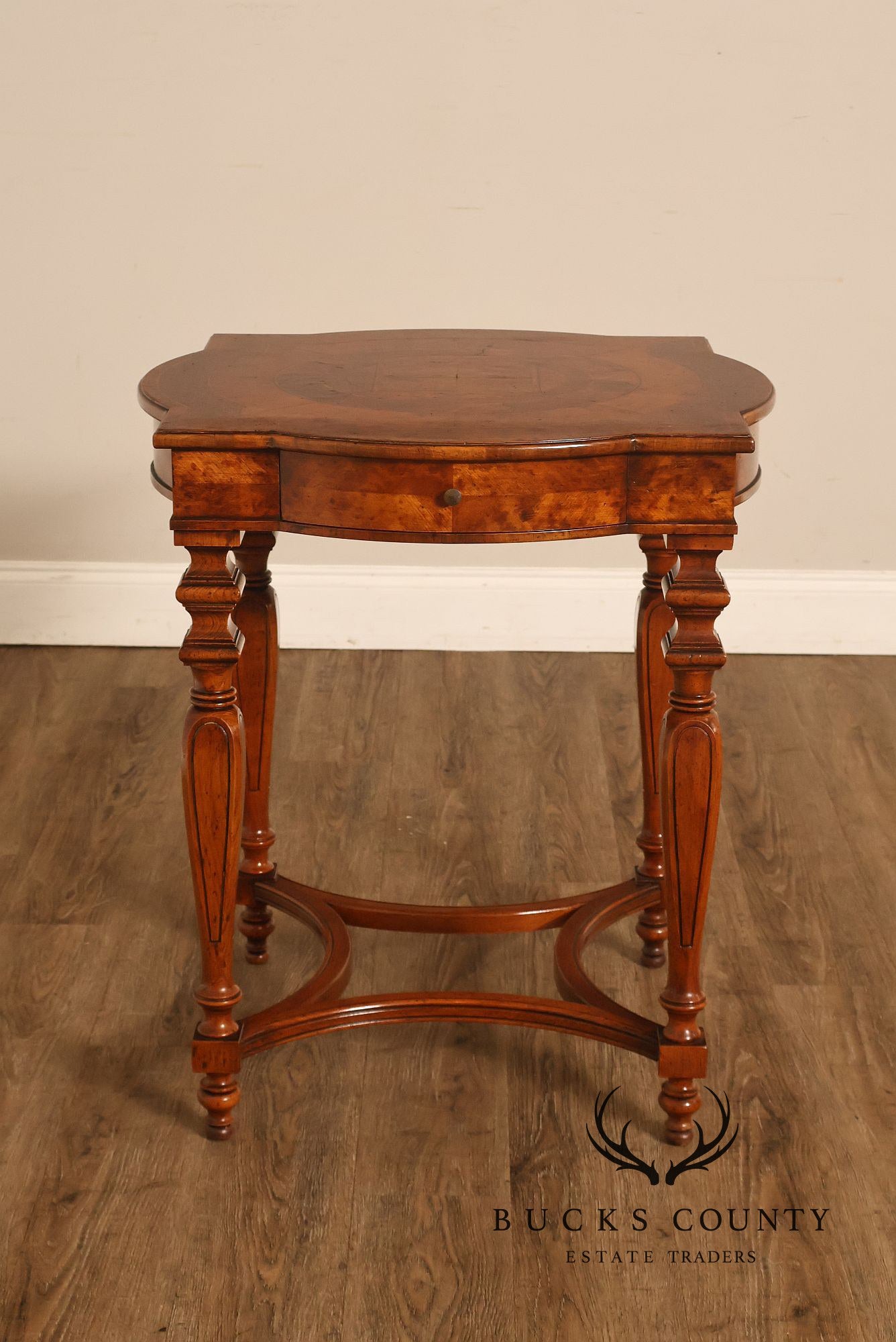Koypthe Continental Style Walnut And Burl Walnut Inlaid Accent Table