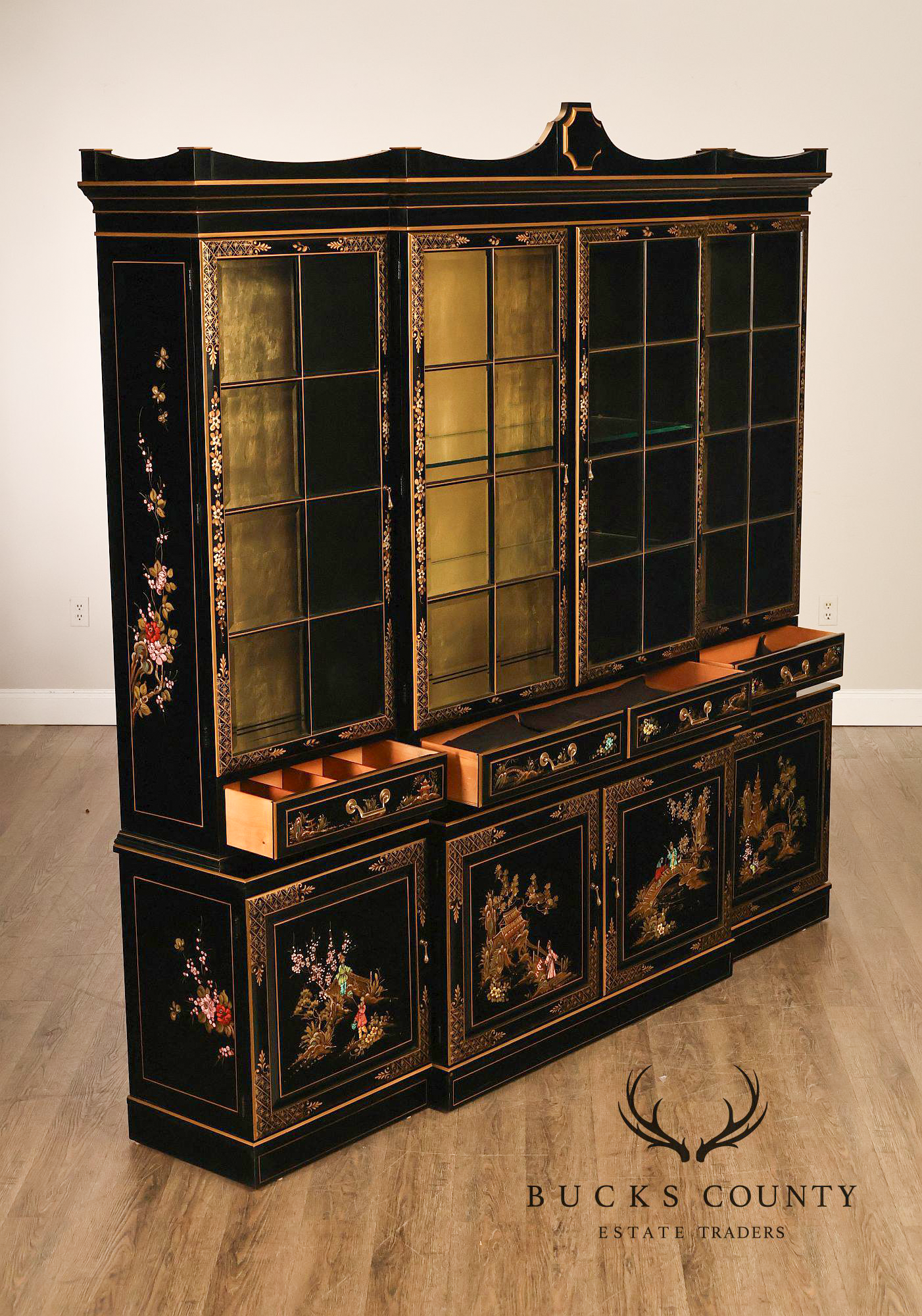 Union National Chinoiserie Hand Painted China Display Cabinet