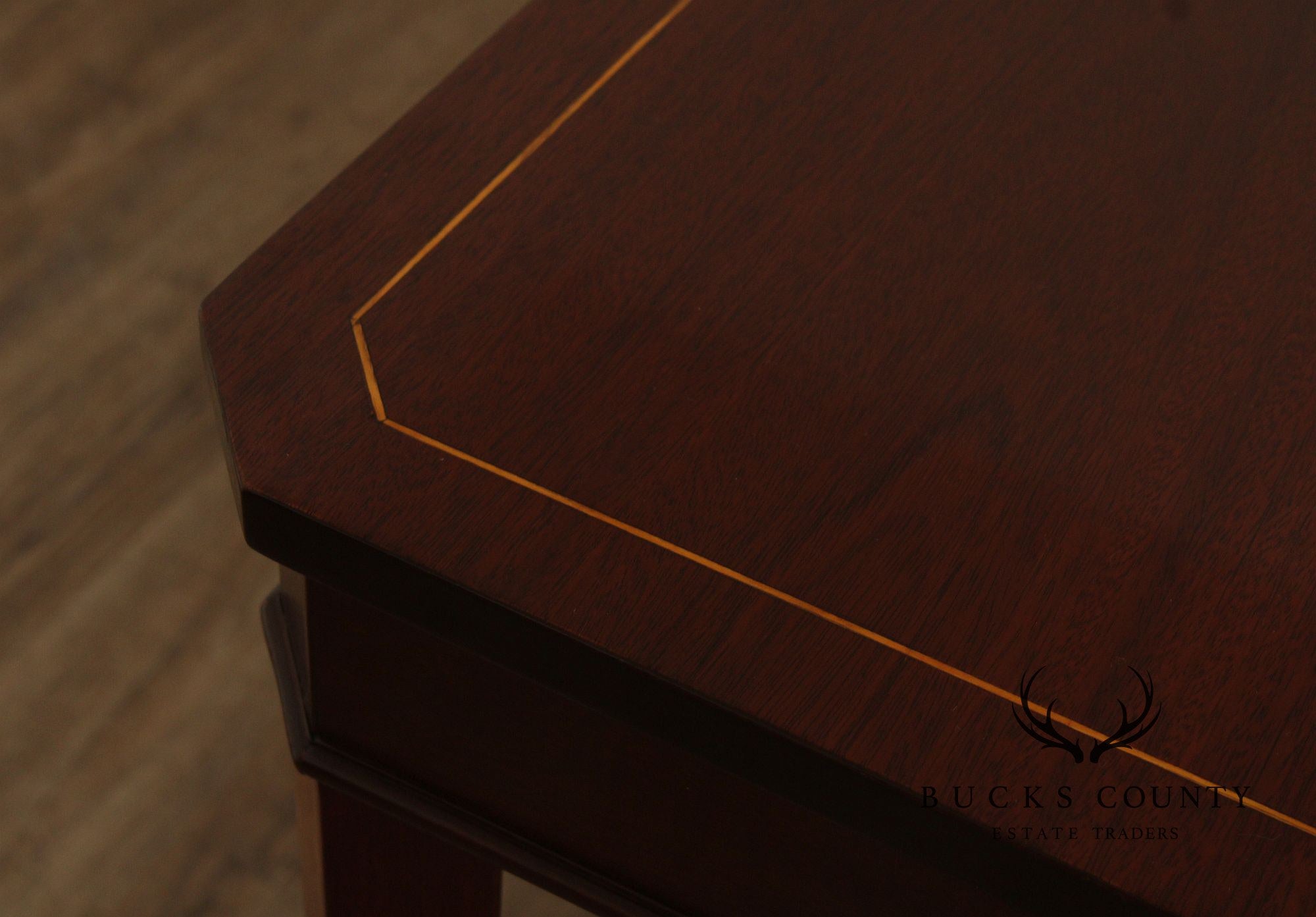 1940's Federal Style Inlaid Mahogany Expandable Dining Table