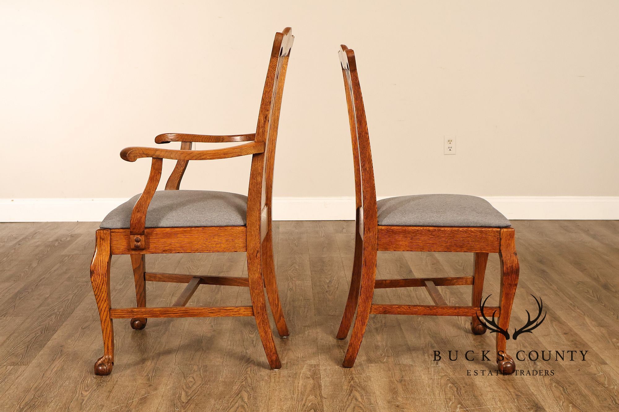 Renaissance Revival Set of Five Carved Oak Dining Chairs