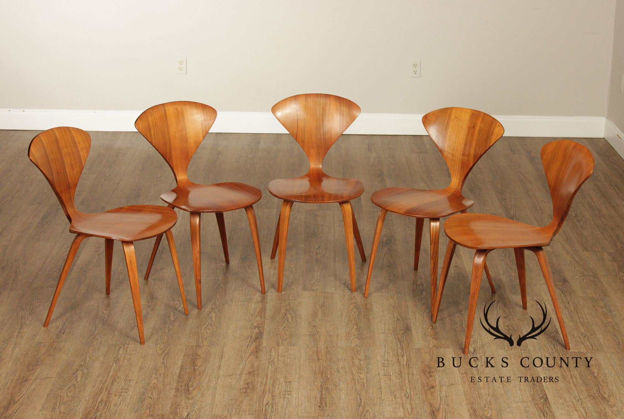 Norman Cherner Mid Century Modern Set of Five Hourglass Side Chairs