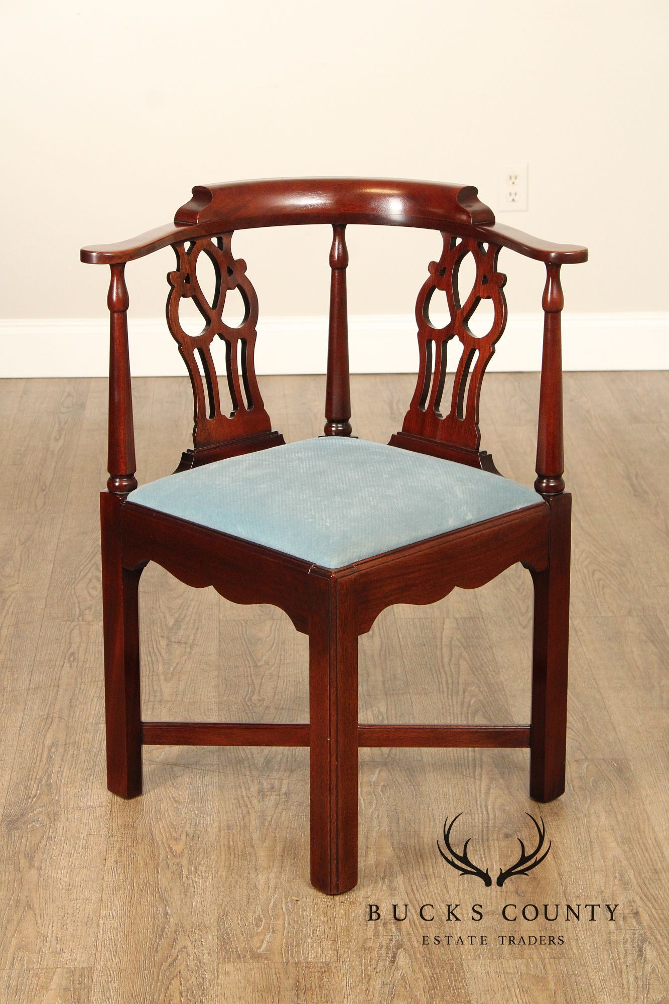 Hickory Chair Chippendale Style Mahogany Corner Chair