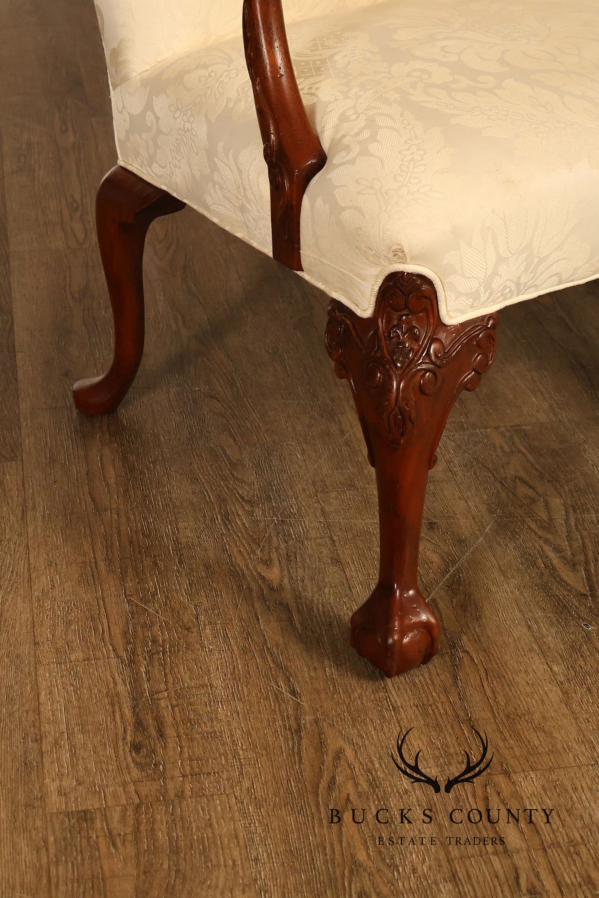 Southwood Chippendale Style Carved Frame Settee