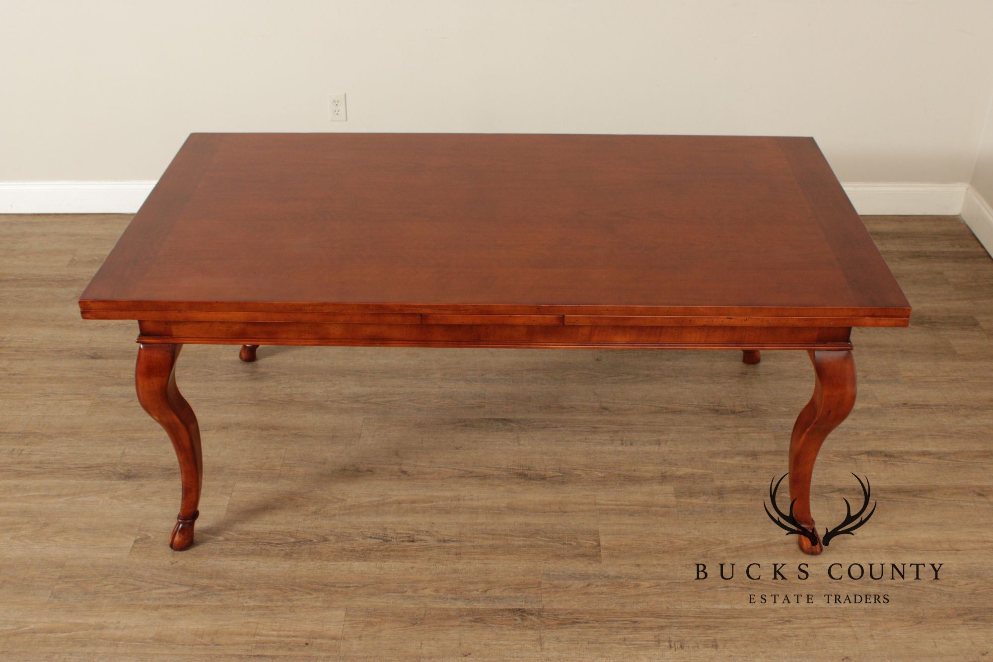 Italian Provincial Hoof Foot Refectory Farmhouse Dining Table