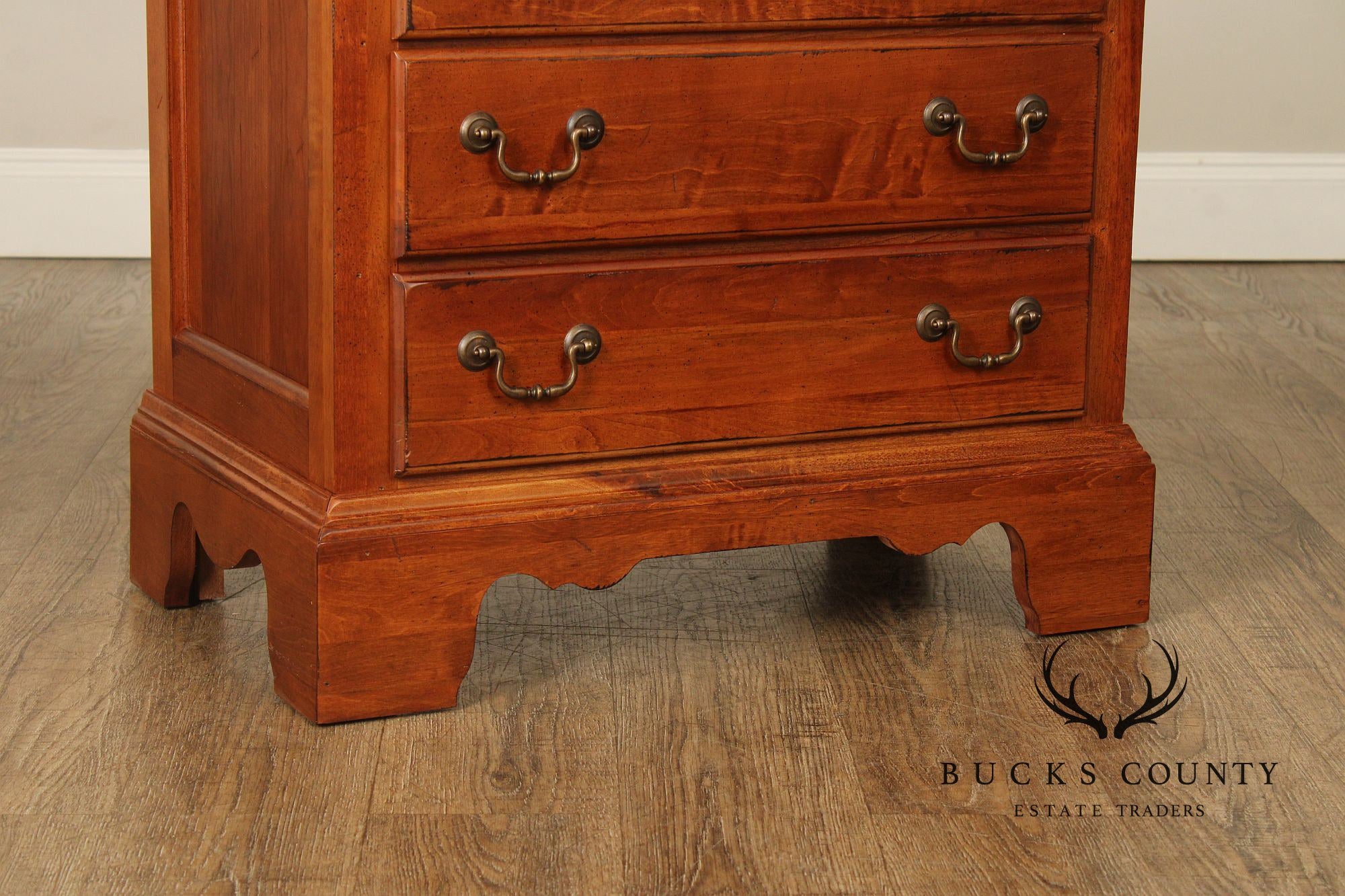 Vaughn Furniture Traditional Bedside Chest