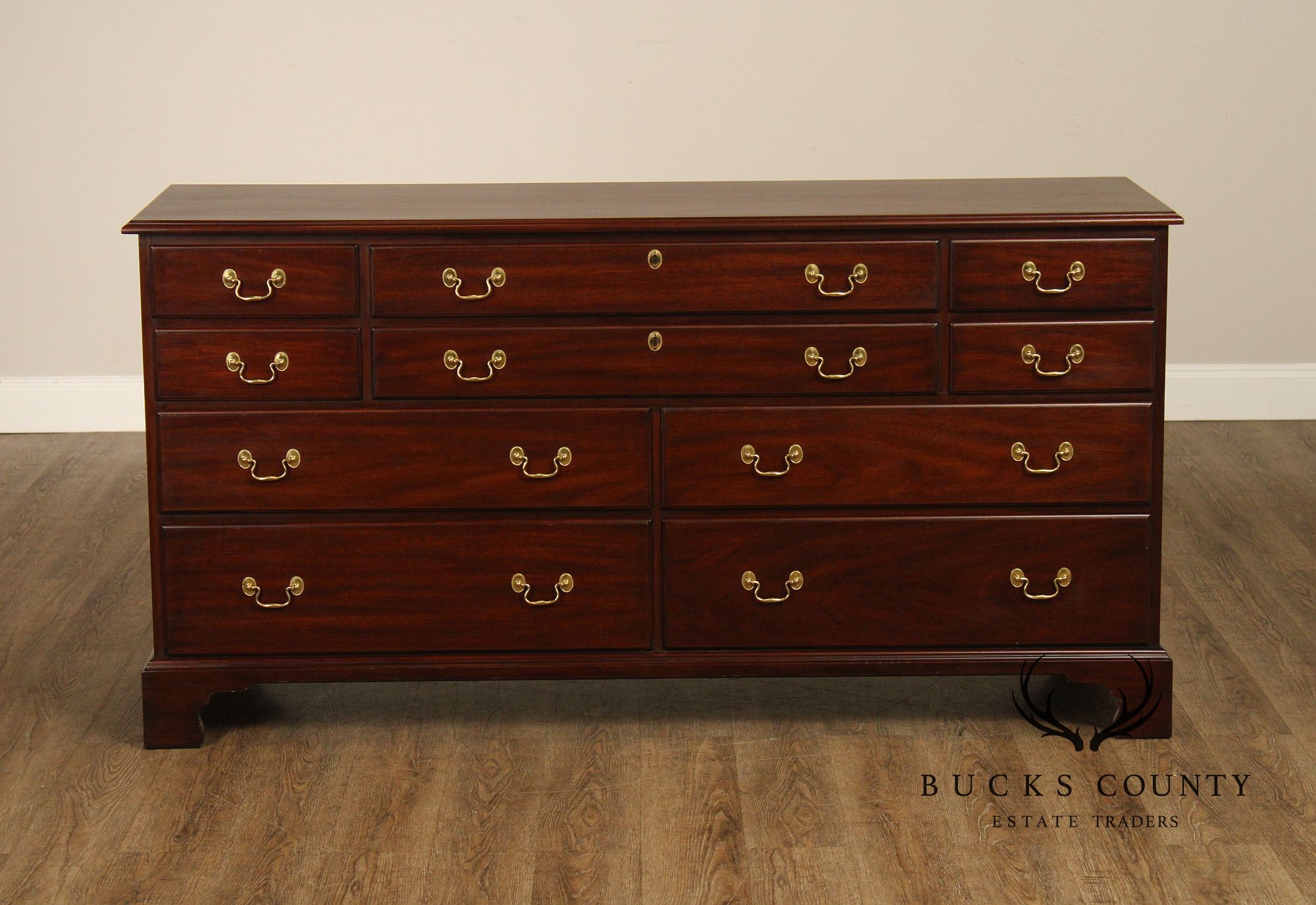 Henkel Harris Georgian Style Mahogany Ten Drawer Dresser