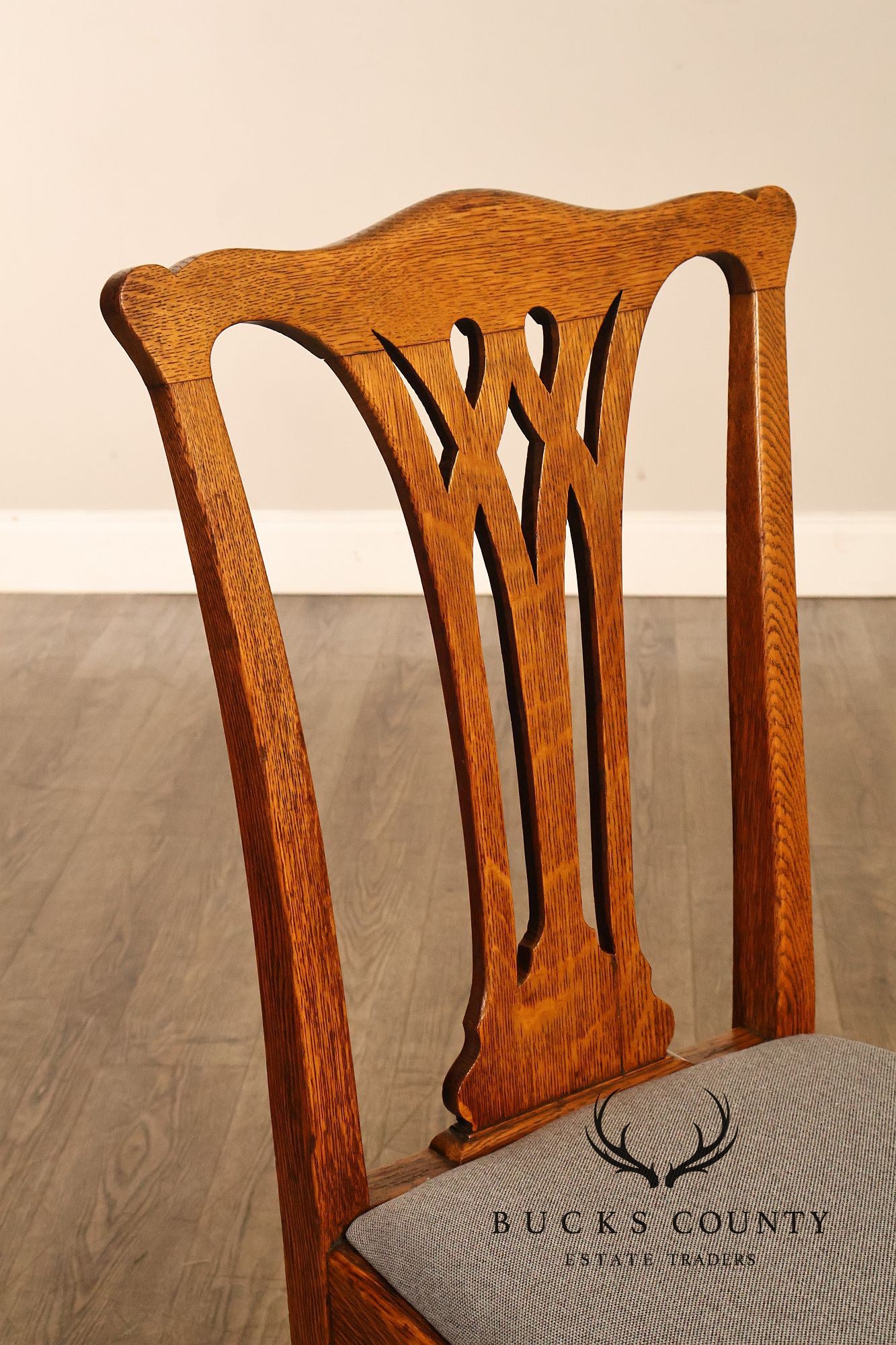 Renaissance Revival Set of Five Carved Oak Dining Chairs