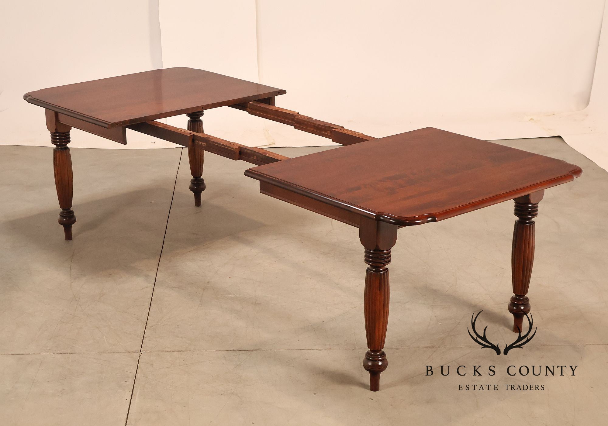 Nichols & Stone Expandable Farmhouse Dining Table
