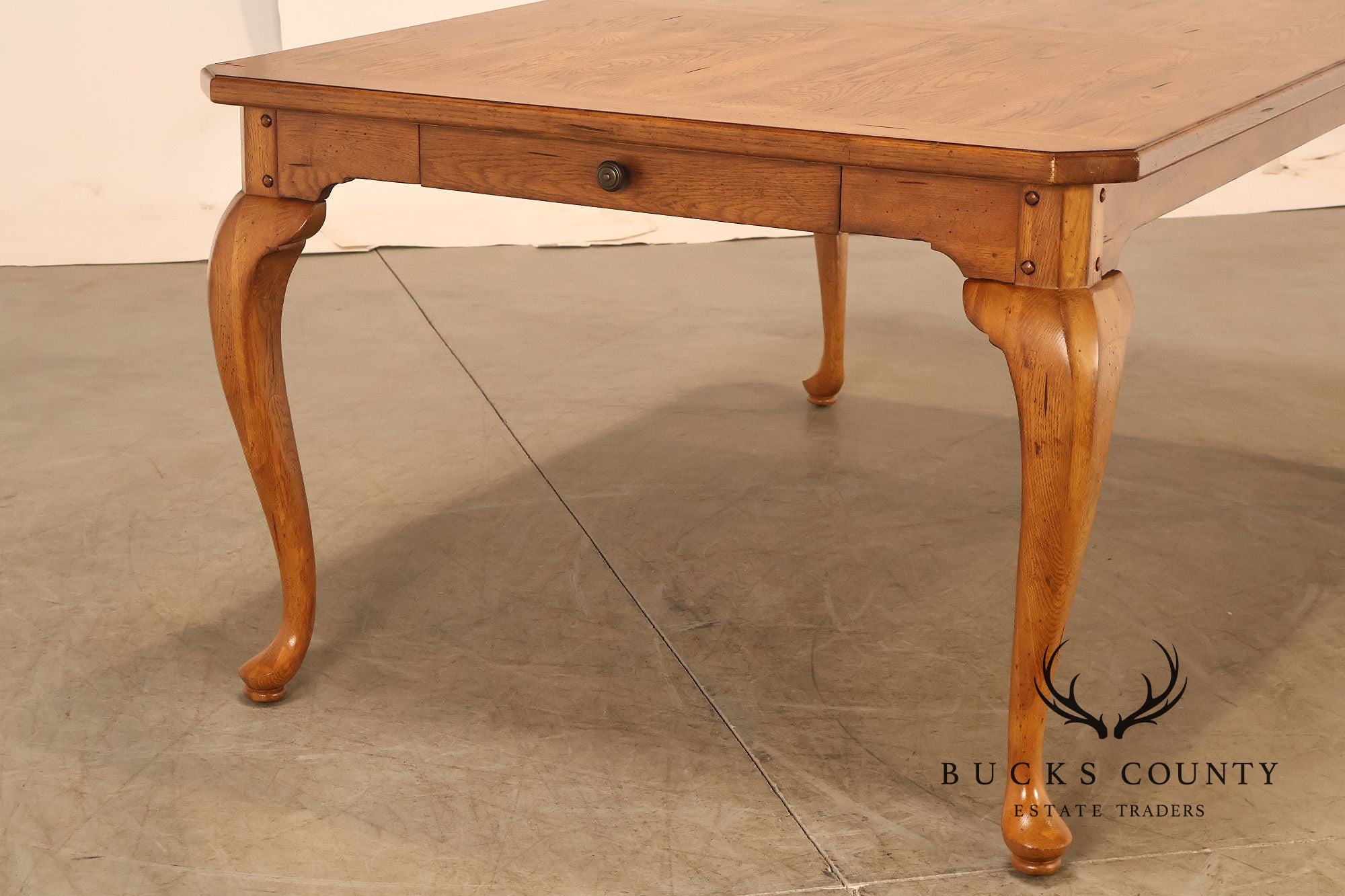 Thomasville Oak Expandable Dining Table