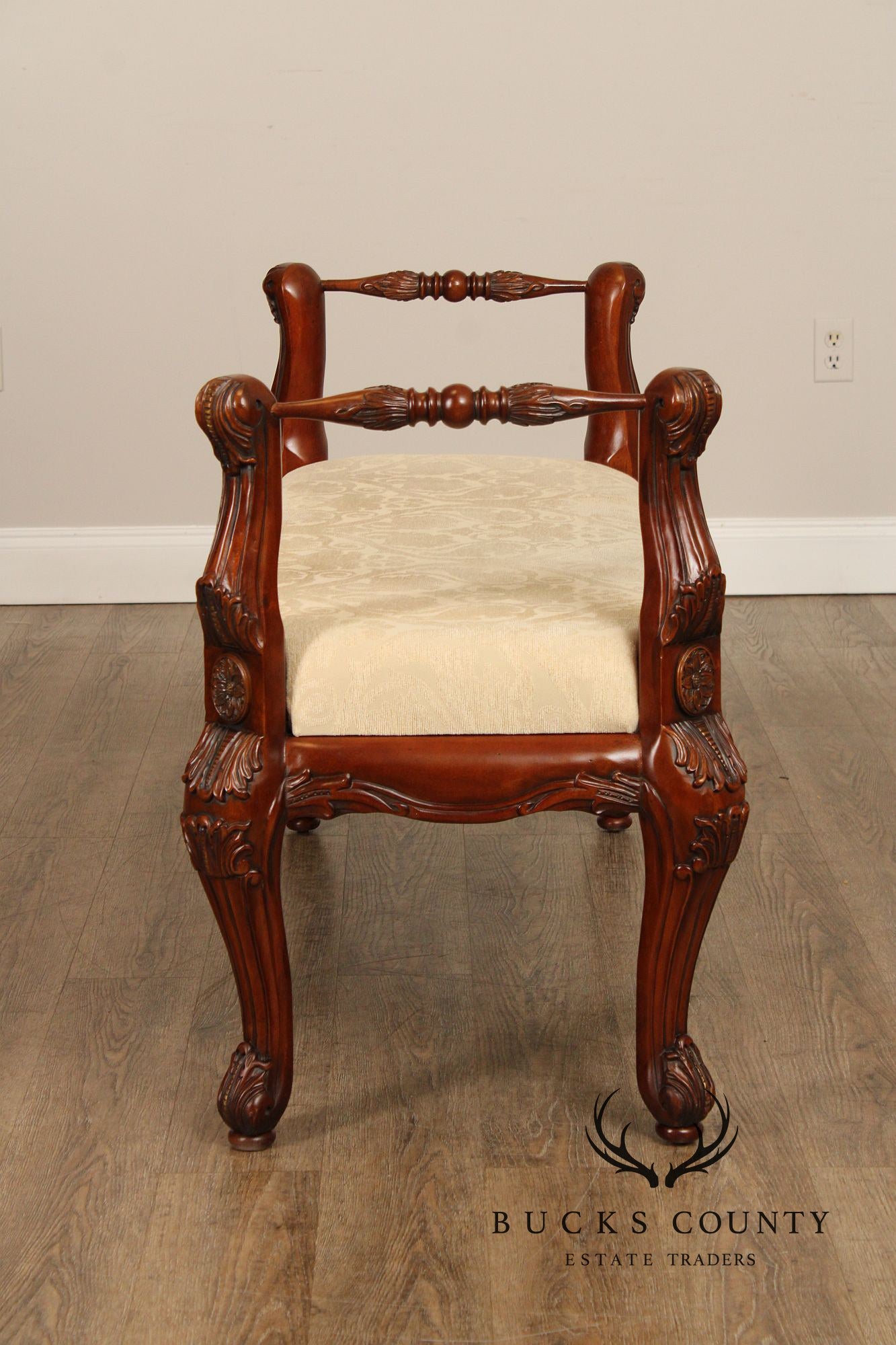 Pulaski Rococo Style Carved Window Bench