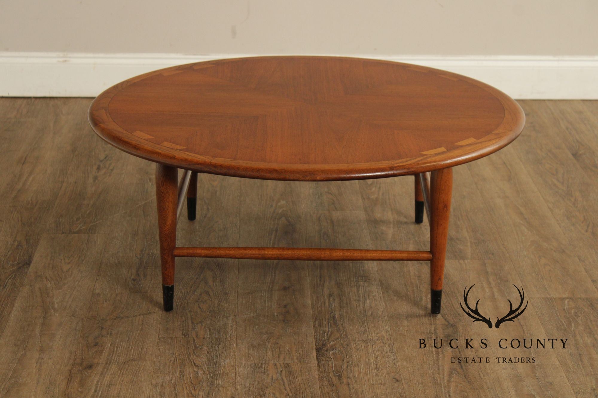 Lane 'Acclaim' Mid Century Modern Round Walnut Coffee table