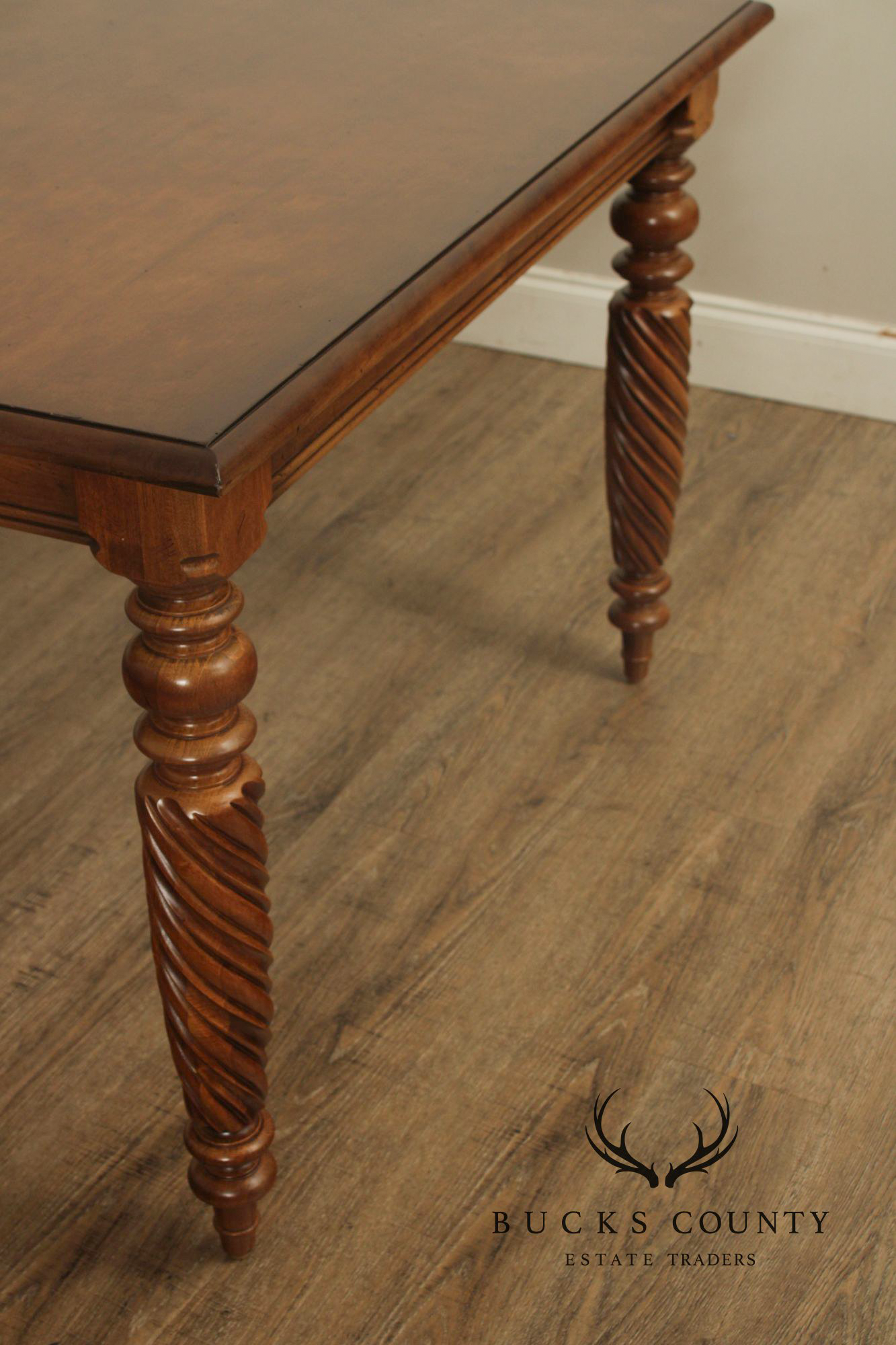 Ethan Allen 'British Classics' Extendable Dining Table