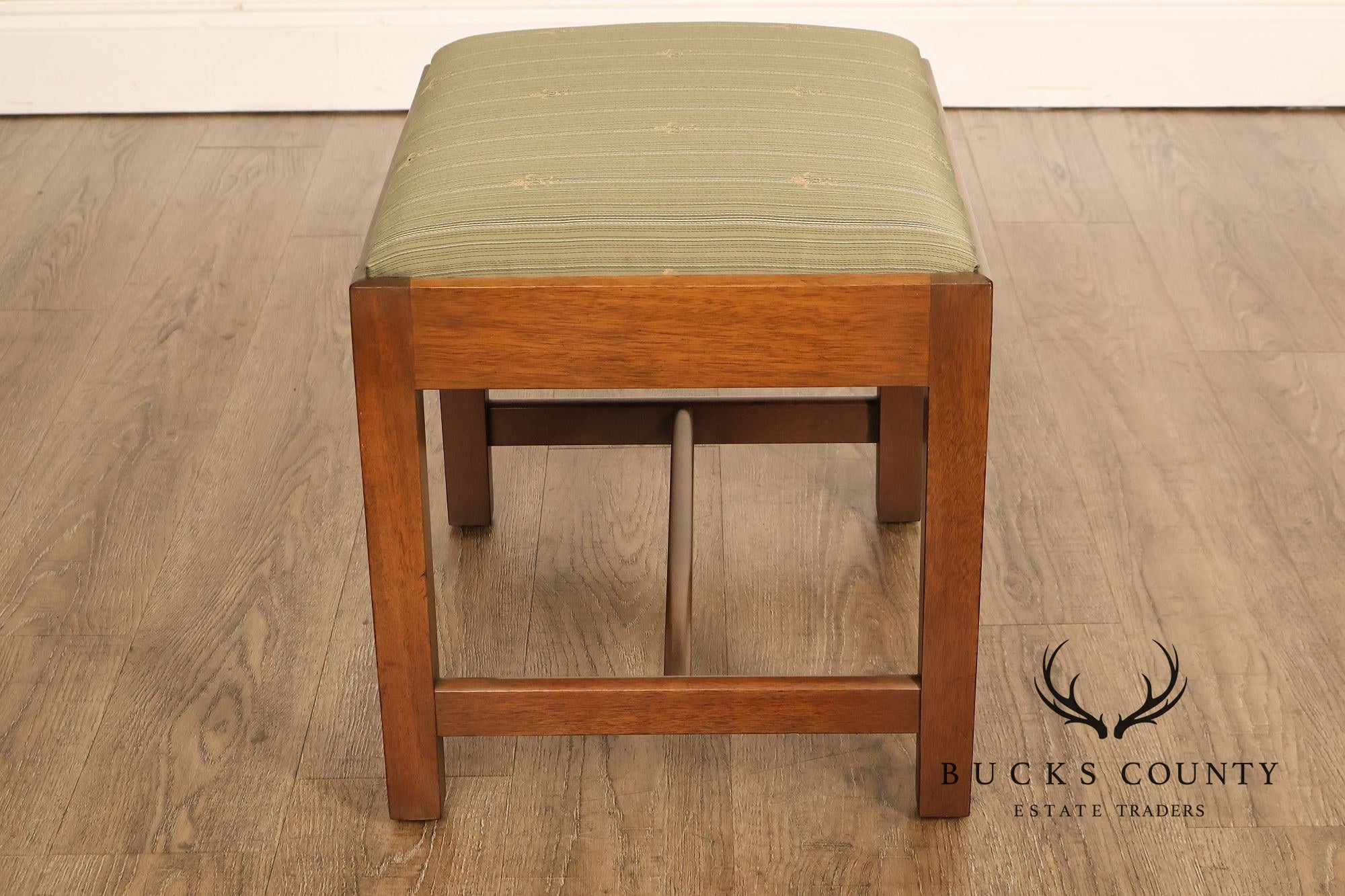 Kittinger Williamsburg Adaptation Mahogany Footstool