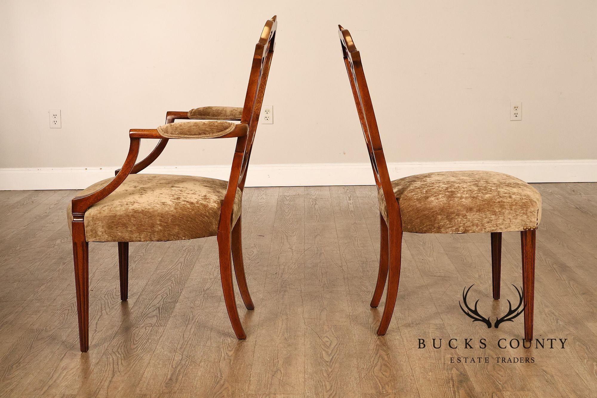 Karges Federal Style Set of Eight Mahogany Dining Chairs