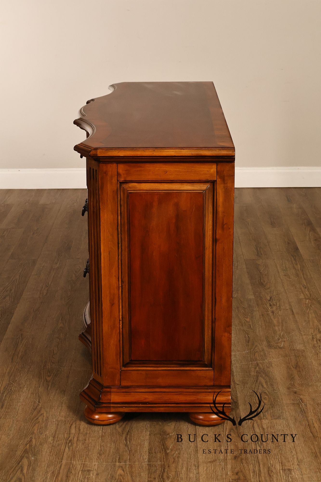 Ethan Allen Tuscany Serpentine Nine-Drawer Dresser In Cherry Finish