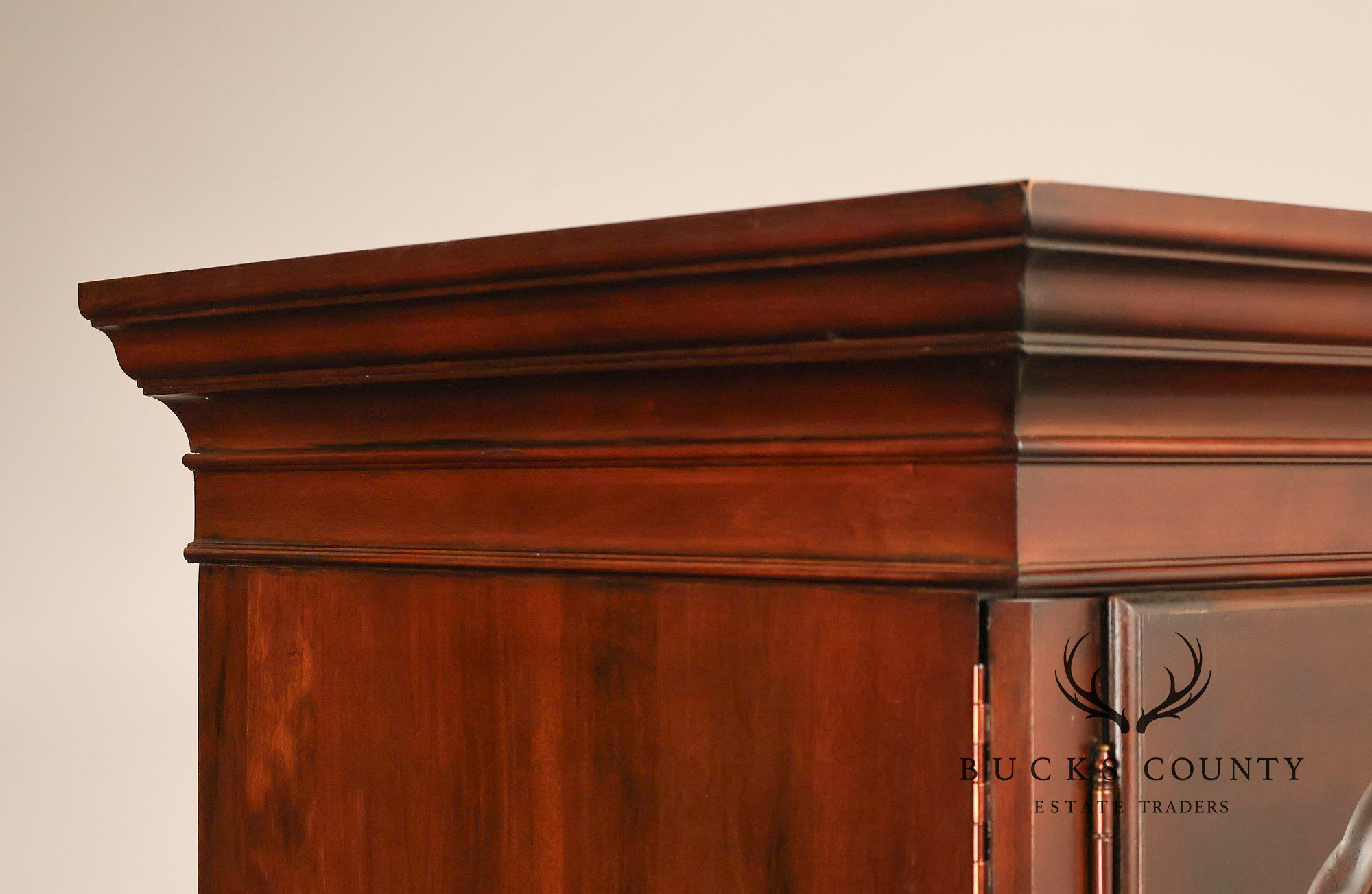 Kincaid Furniture Traditional Cherry Gentleman’s Chest Armoire