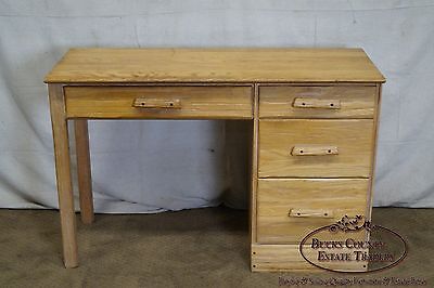 Brandt Ranch Oak Rustic Southwest Style Writing Desk (A)