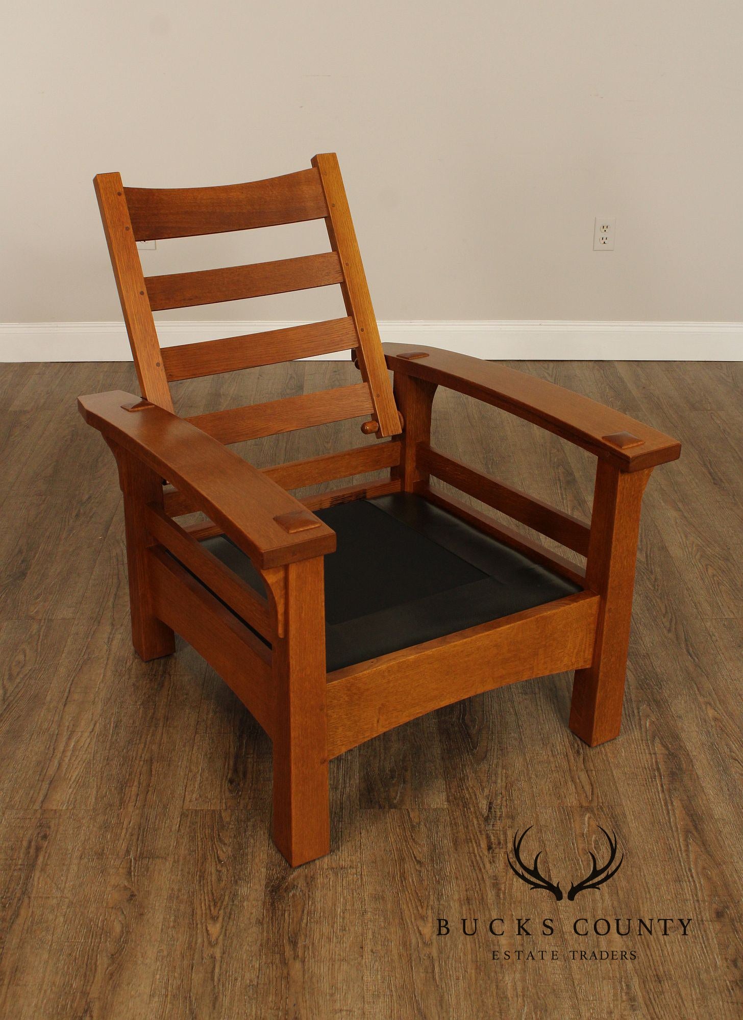 Stickley Mission Collection Pair of Gus Bow Arm Oak Morris Chairs