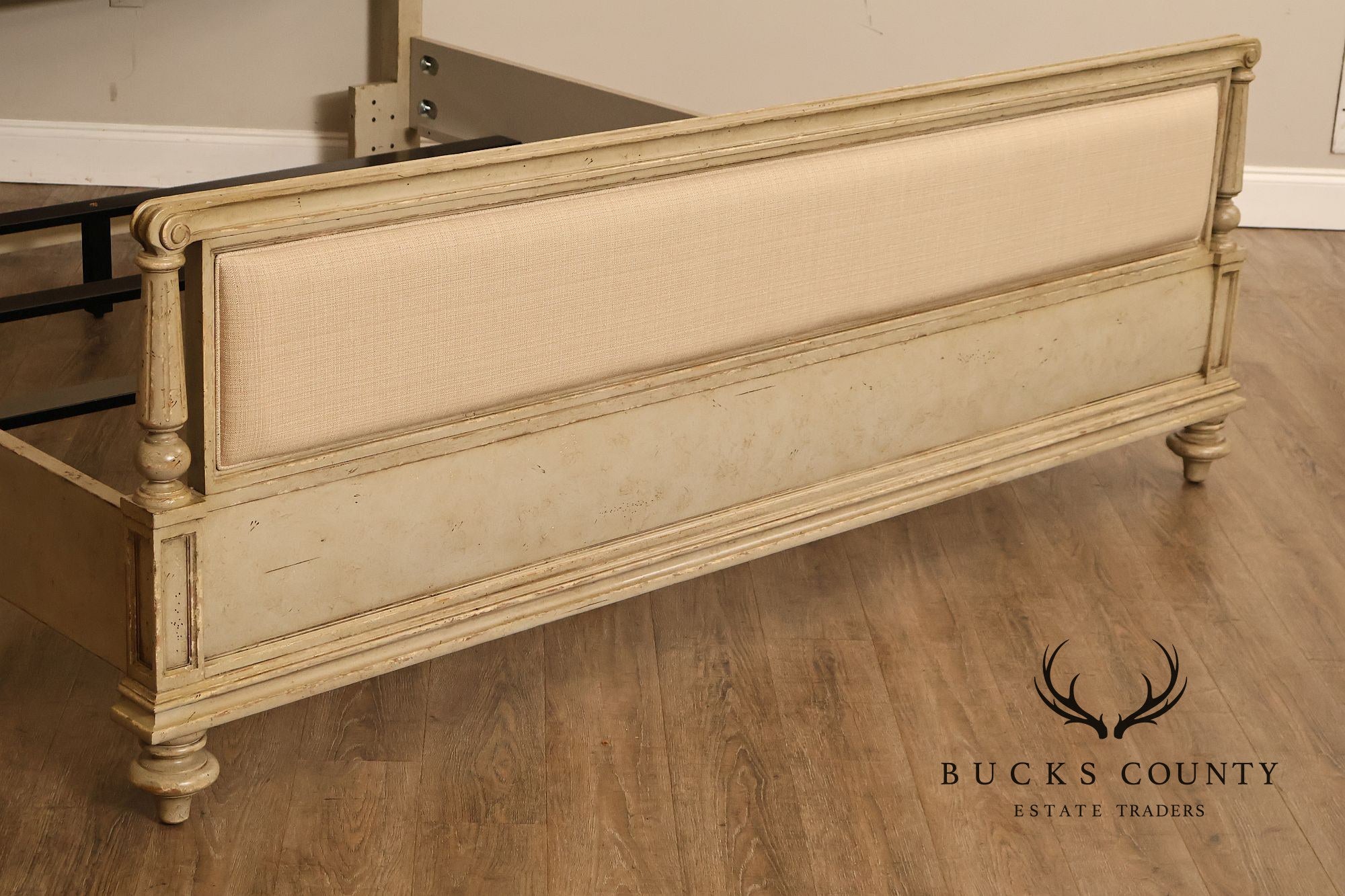 Stanley Furniture Arrondissement Collection King 'Palais' Bed