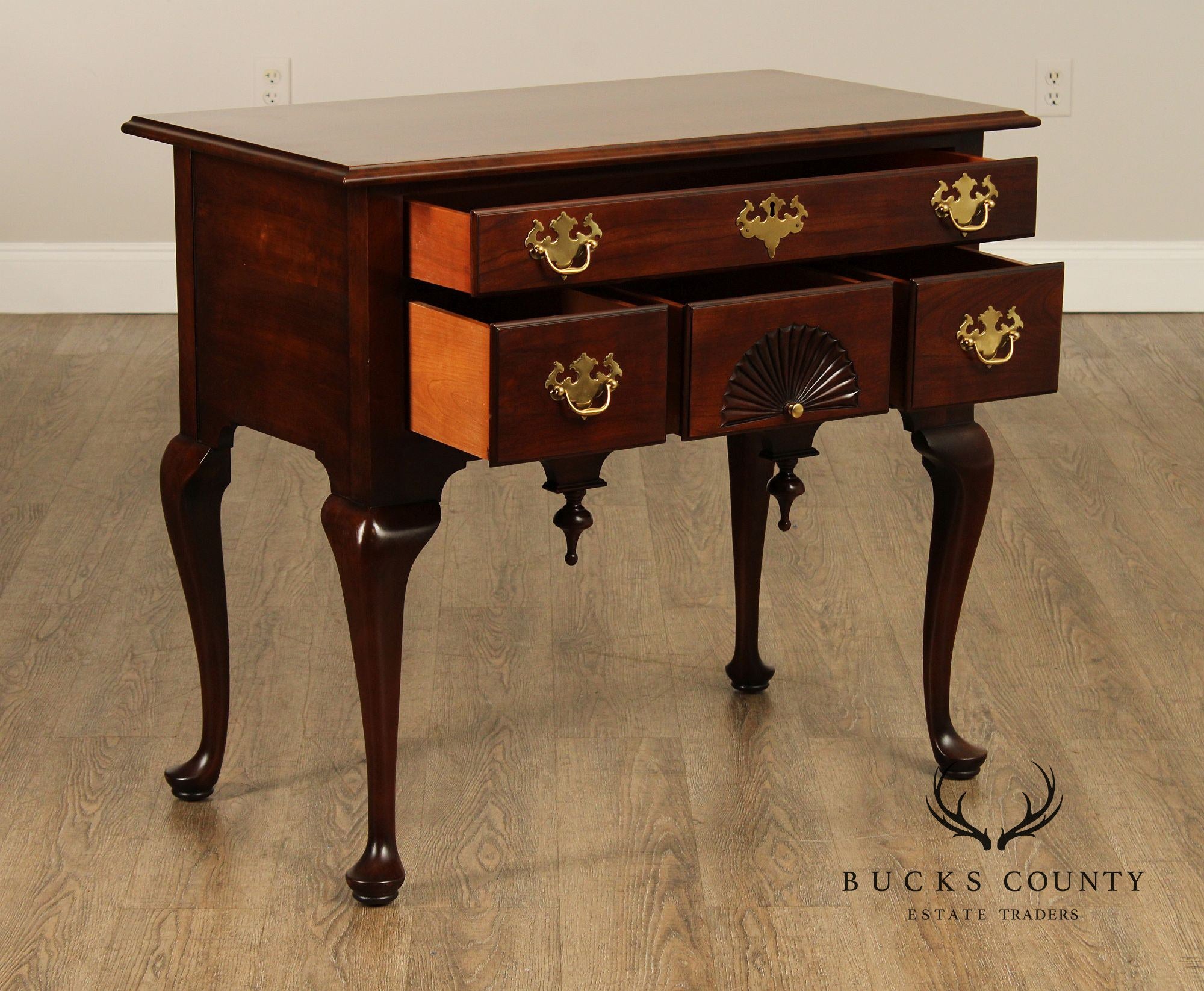 Statton Private Collection Queen Anne Style Cherry Lowboy