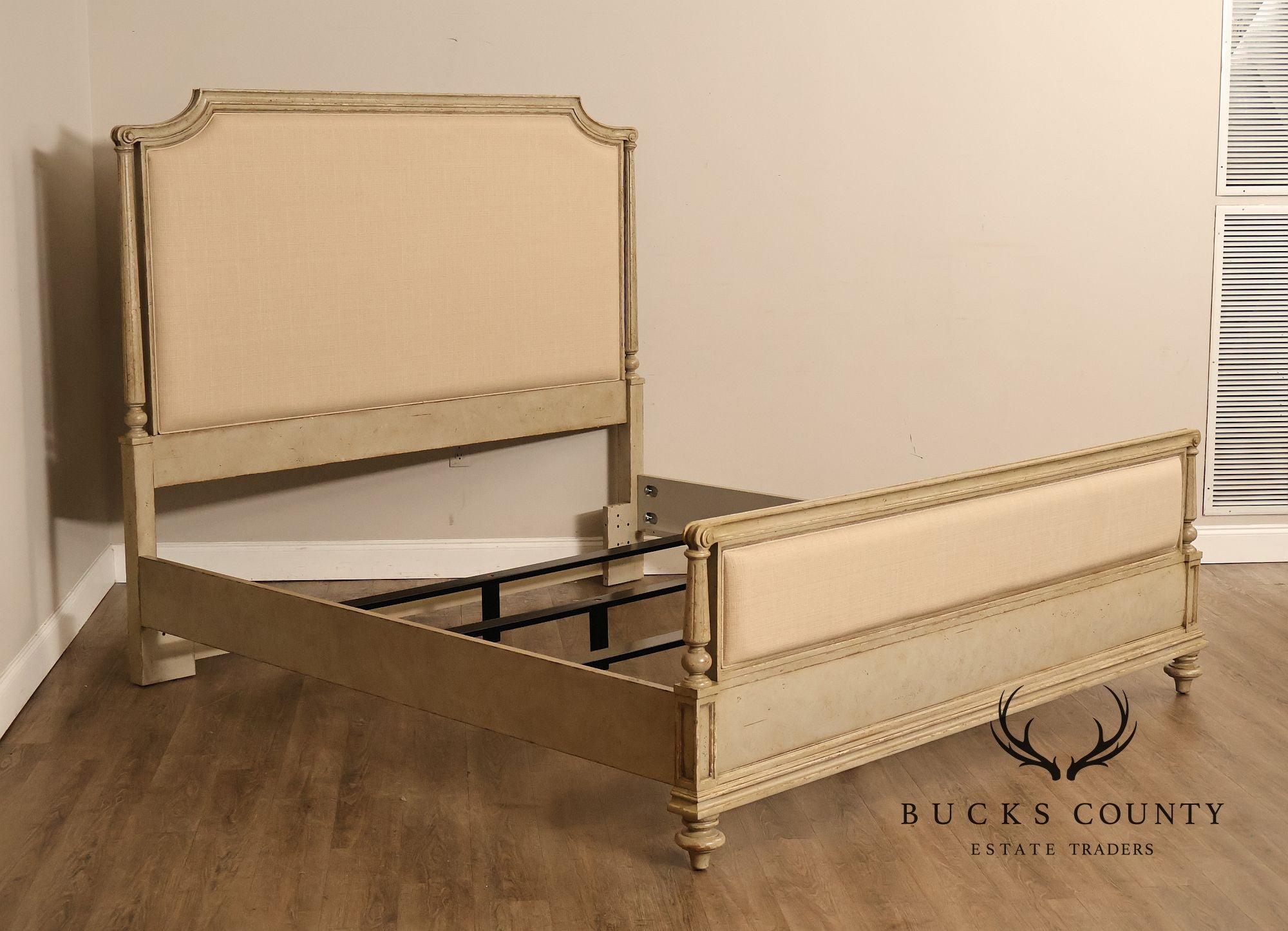 Stanley Furniture Arrondissement Collection King 'Palais' Bed