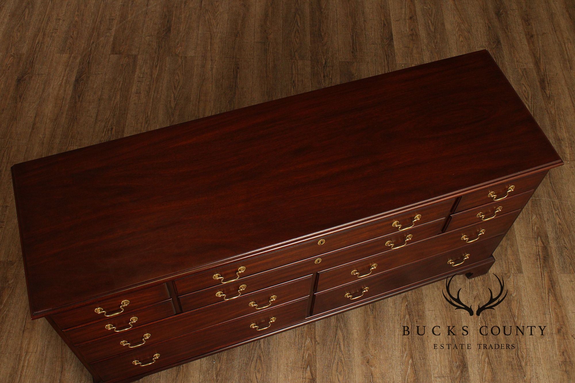 Henkel Harris Georgian Style Mahogany Ten Drawer Dresser