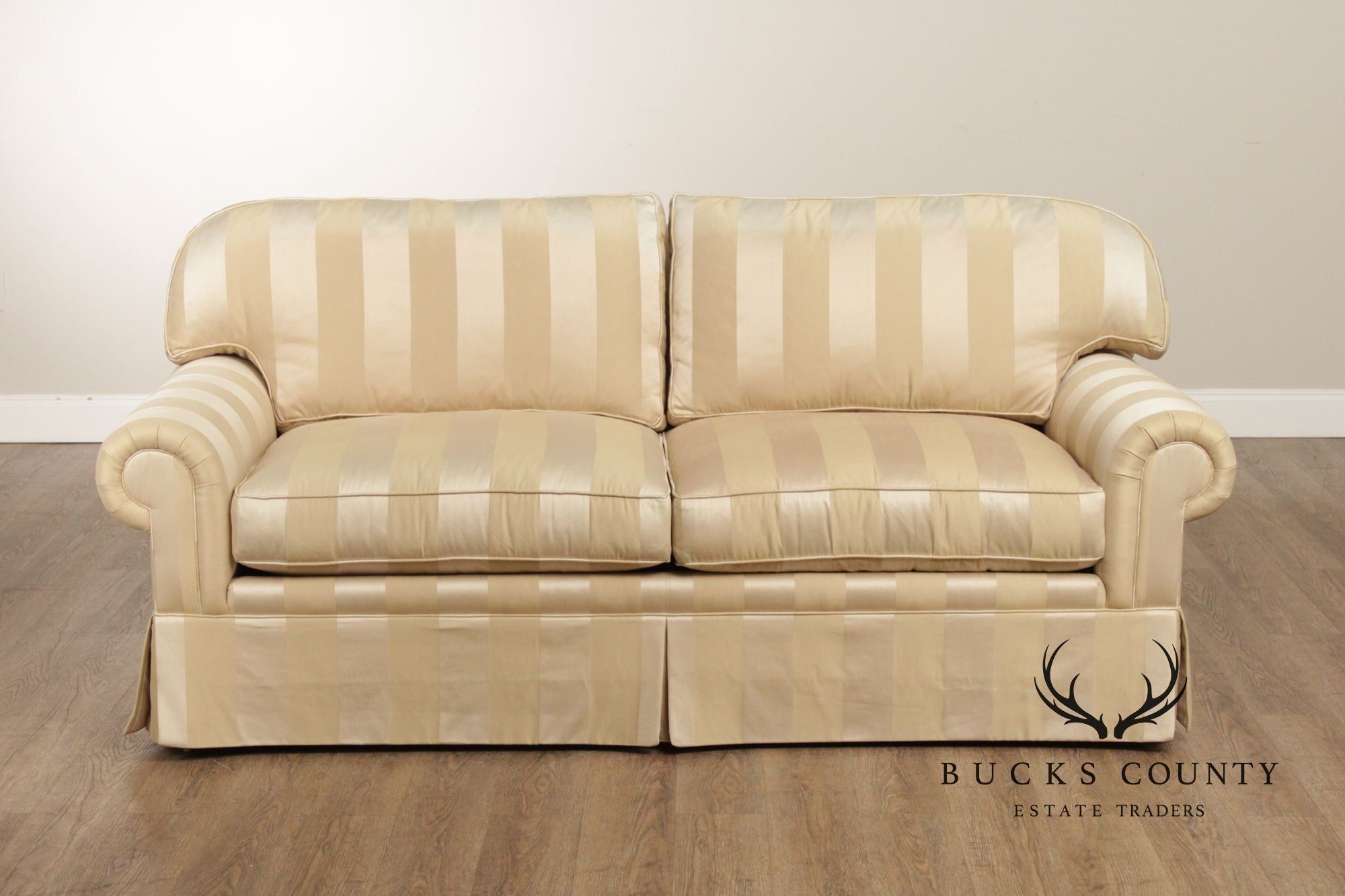 EJ Victor Rolled Arm Upholstered Sofa