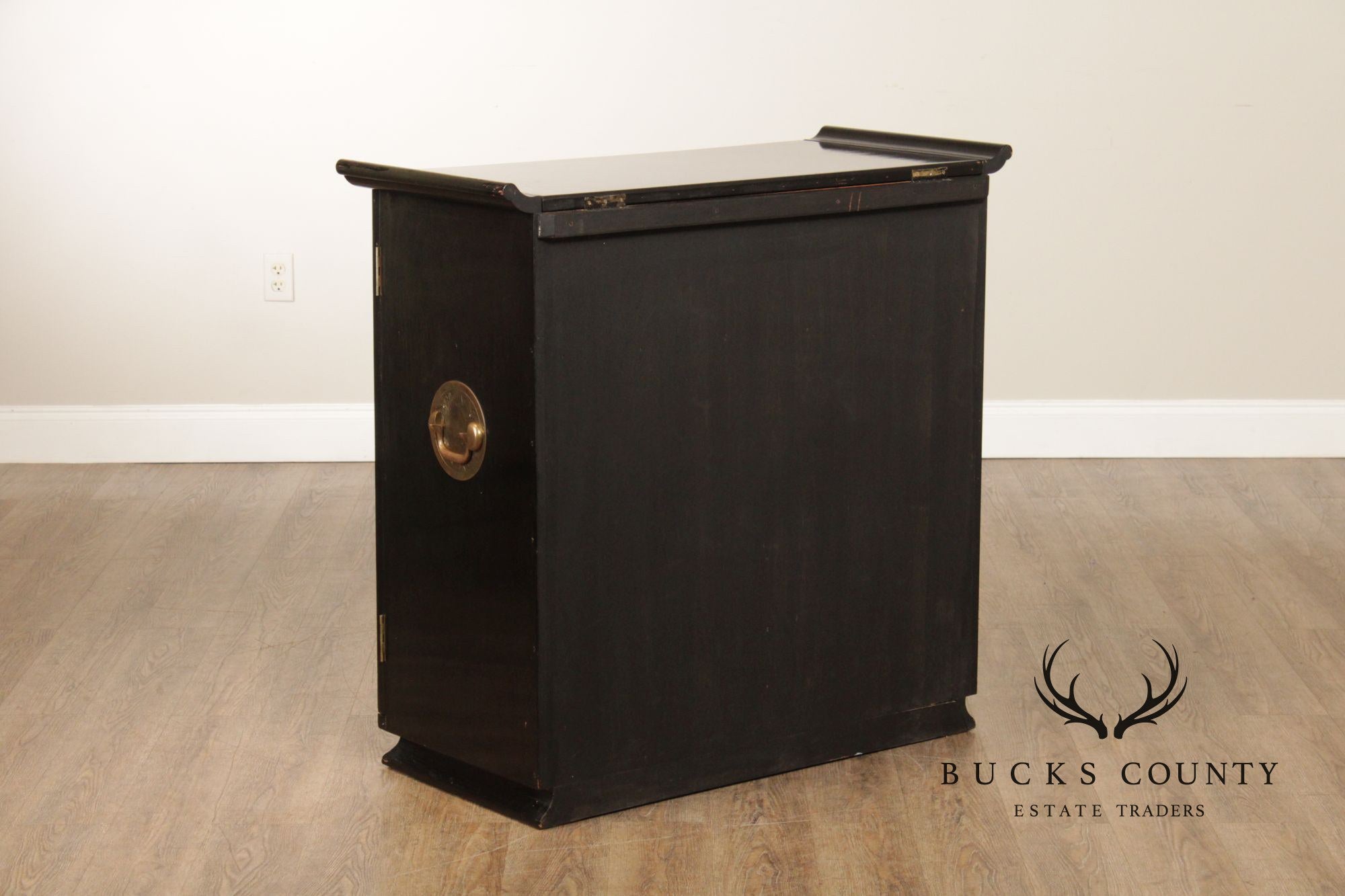 Chinoiserie Lift Top Bar Cabinet