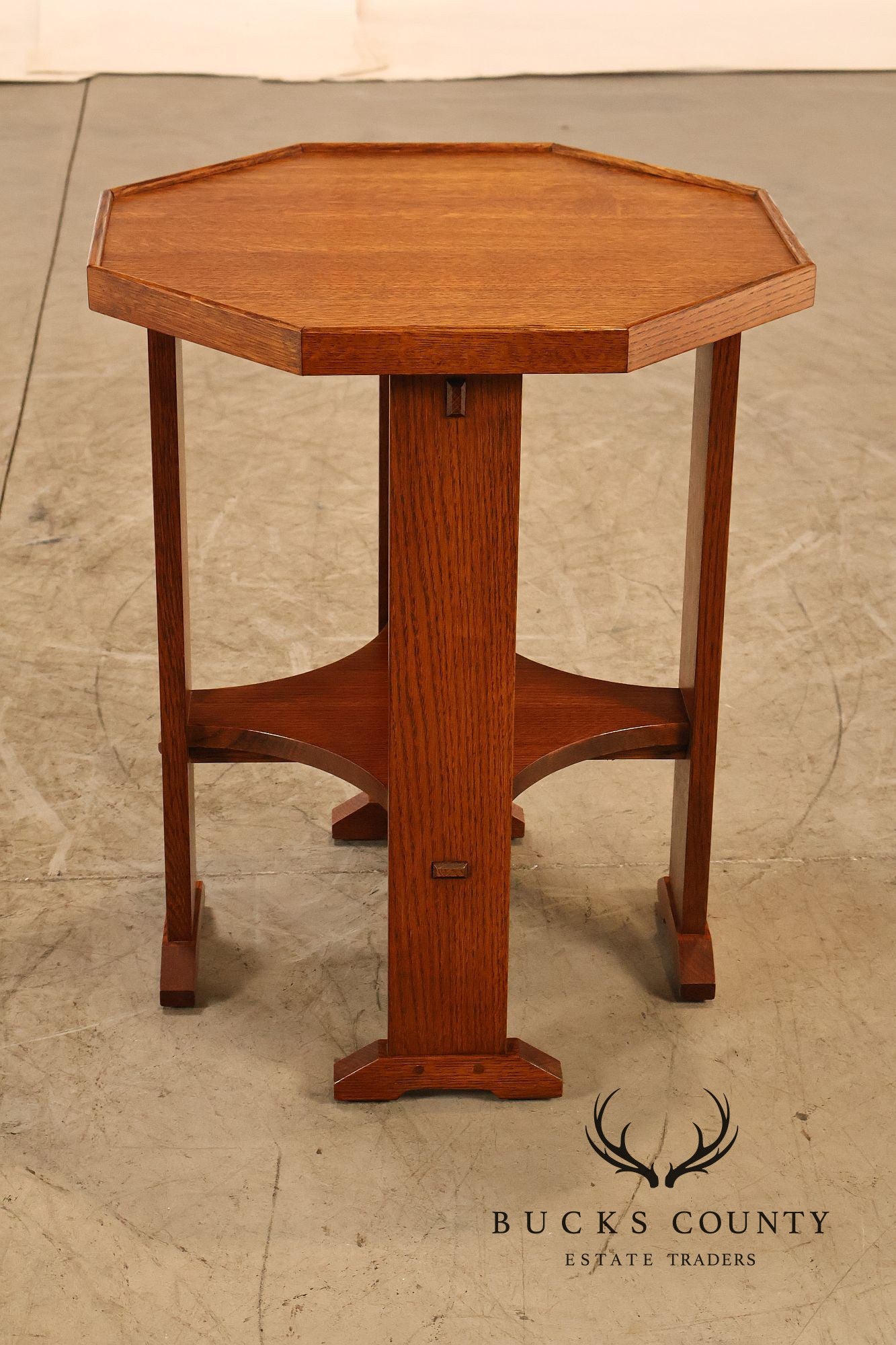 Stickley Mission Collection Oak Octagonal Table