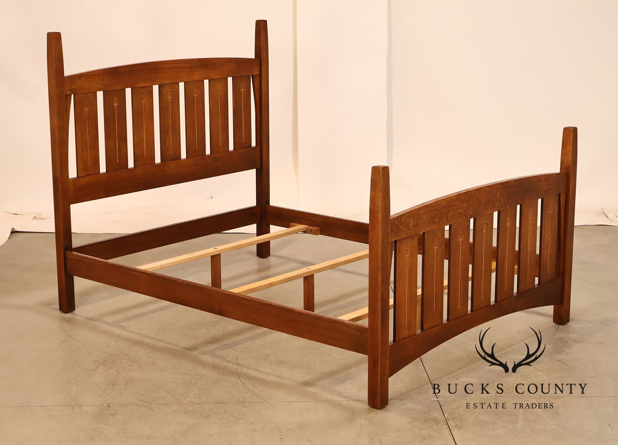 Stickley Mission Collection Oak Harvey Ellis Inlaid Queen Size Bed Frame
