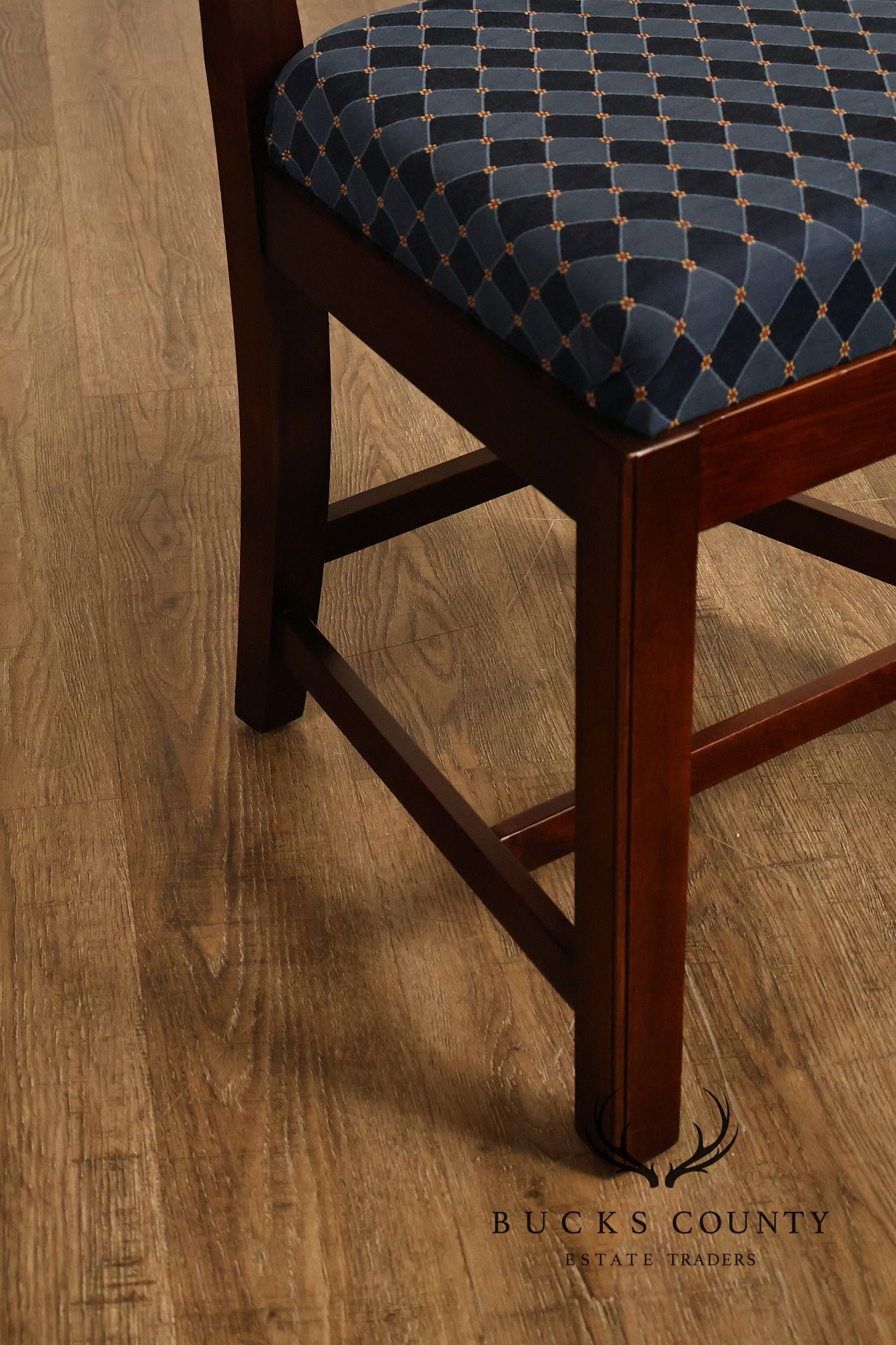 Pennsylvania House Chippendale Style Mahogany Set of 8 Dining Chairs