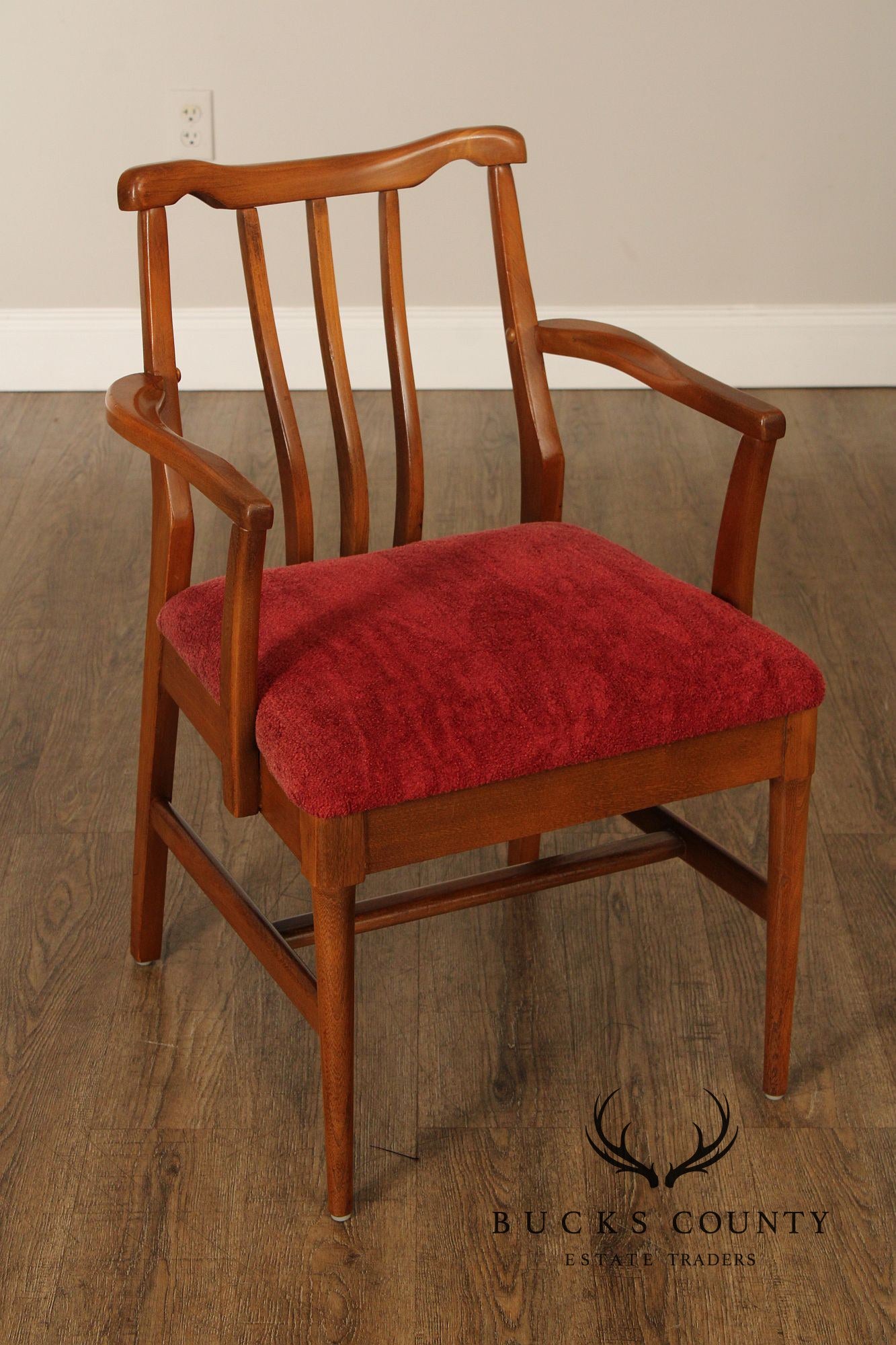 Mid Century Modern Set of Six Walnut Dining Chairs