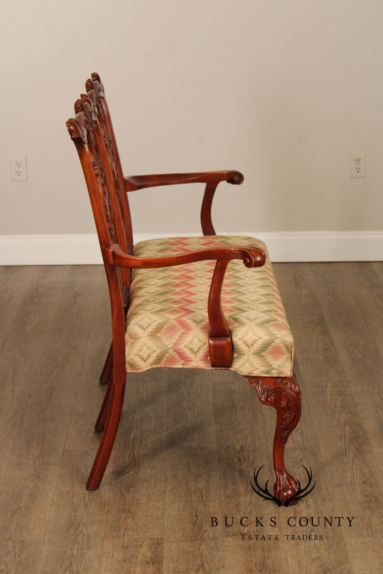 Hickory Chair 'Mount Vernon' Chippendale Style Carved Mahogany Settee