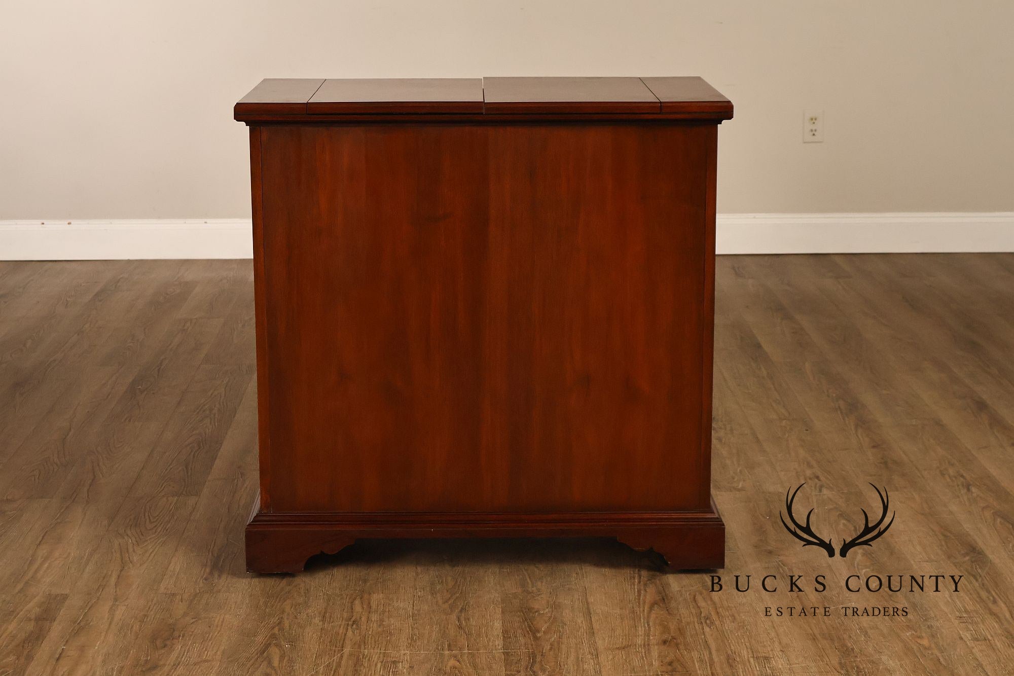 Councill Furniture Georgian Style Mahogany Flip Top Server