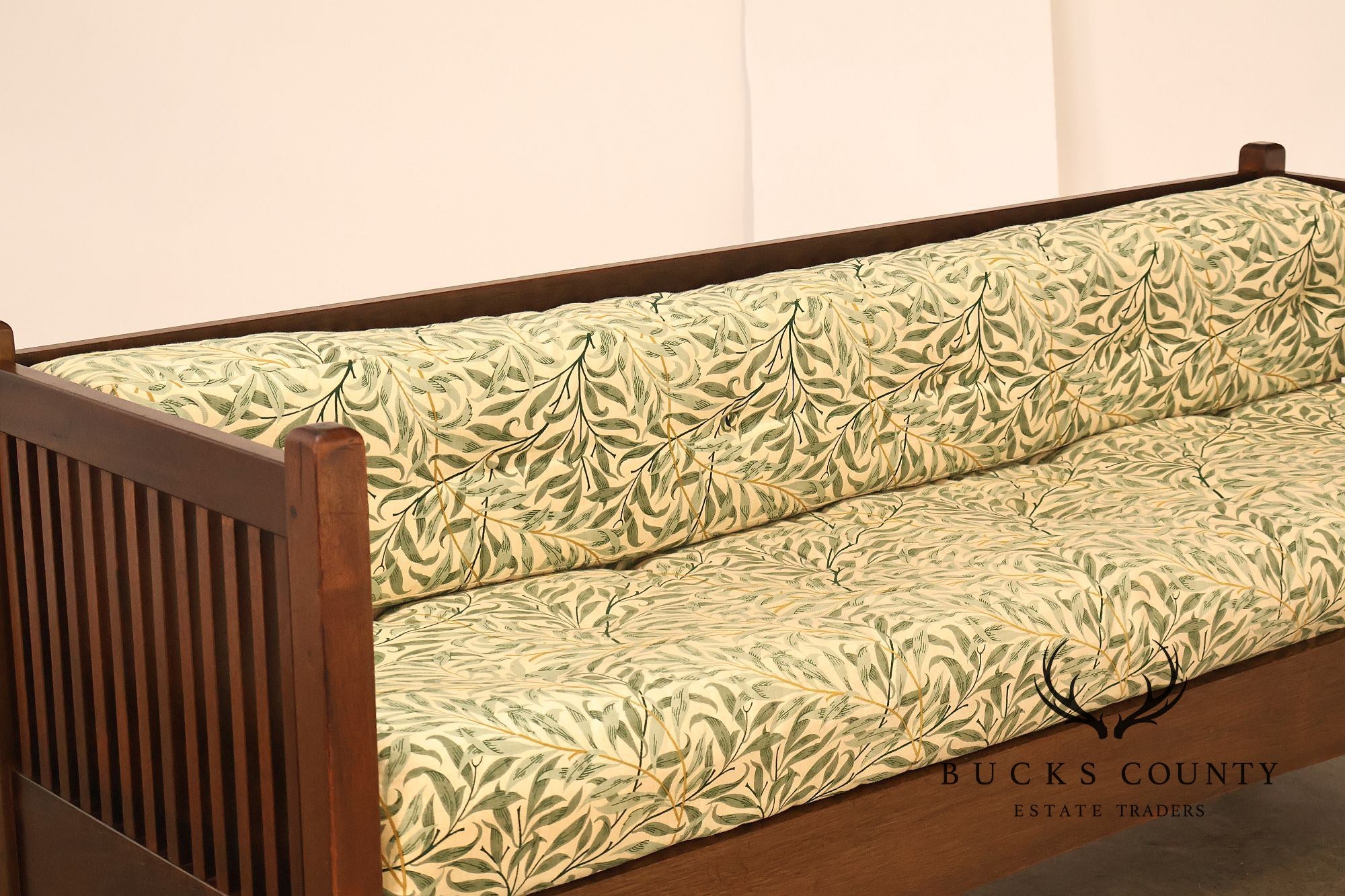 Mission Style Mahogany Spindle Settle With Botanical Upholstery