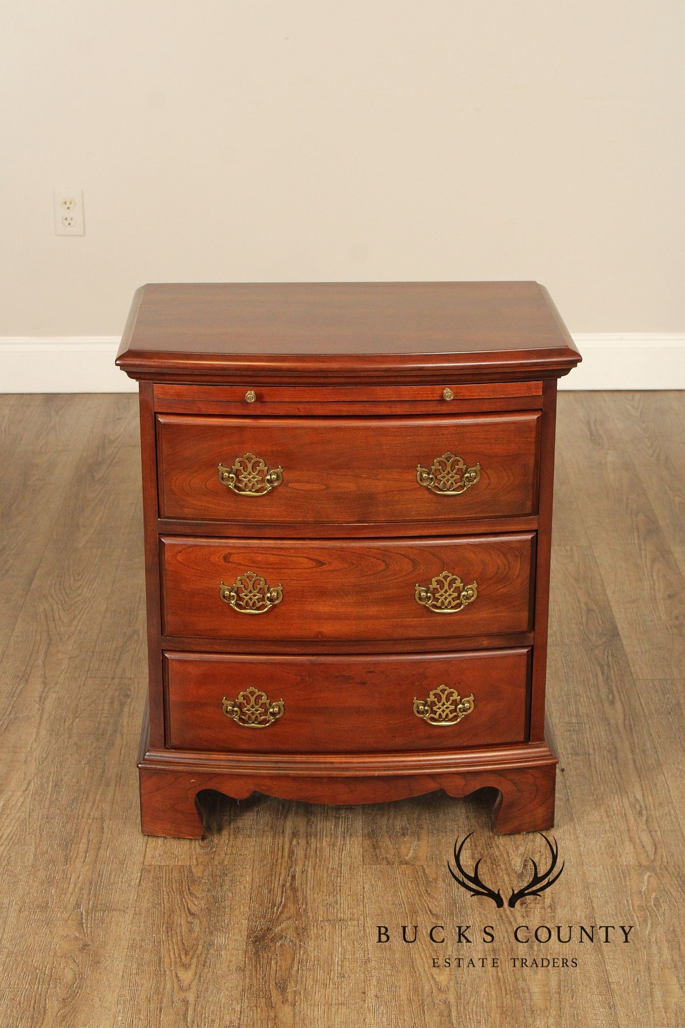 Pennsylvania House Georgian Style Cherry Nightstand