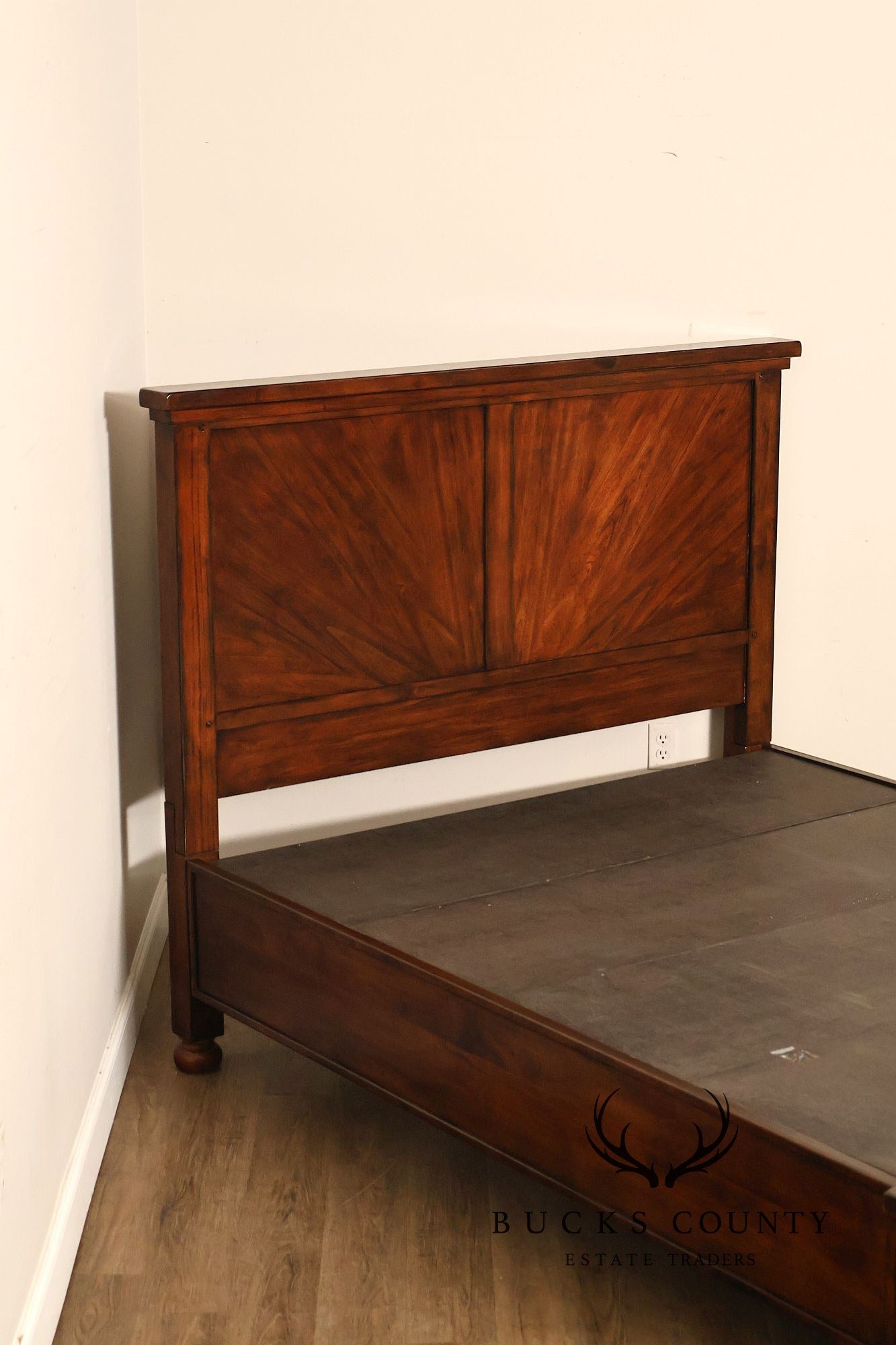 Furniture Values International Bradford Queen Storage Bed