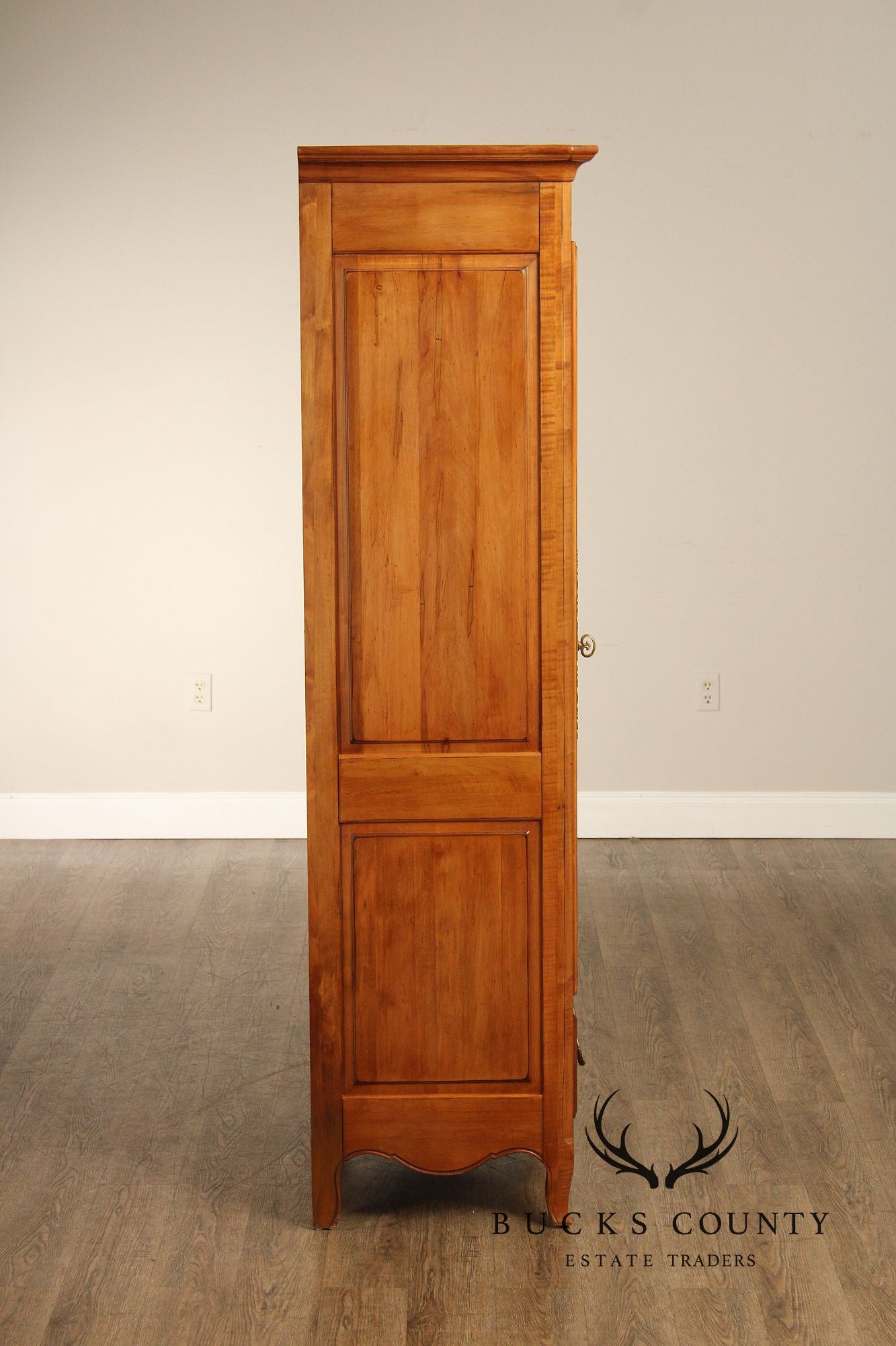 Ethan Allen Legacy Bonnetiere French Provincial Style Maple Armoire