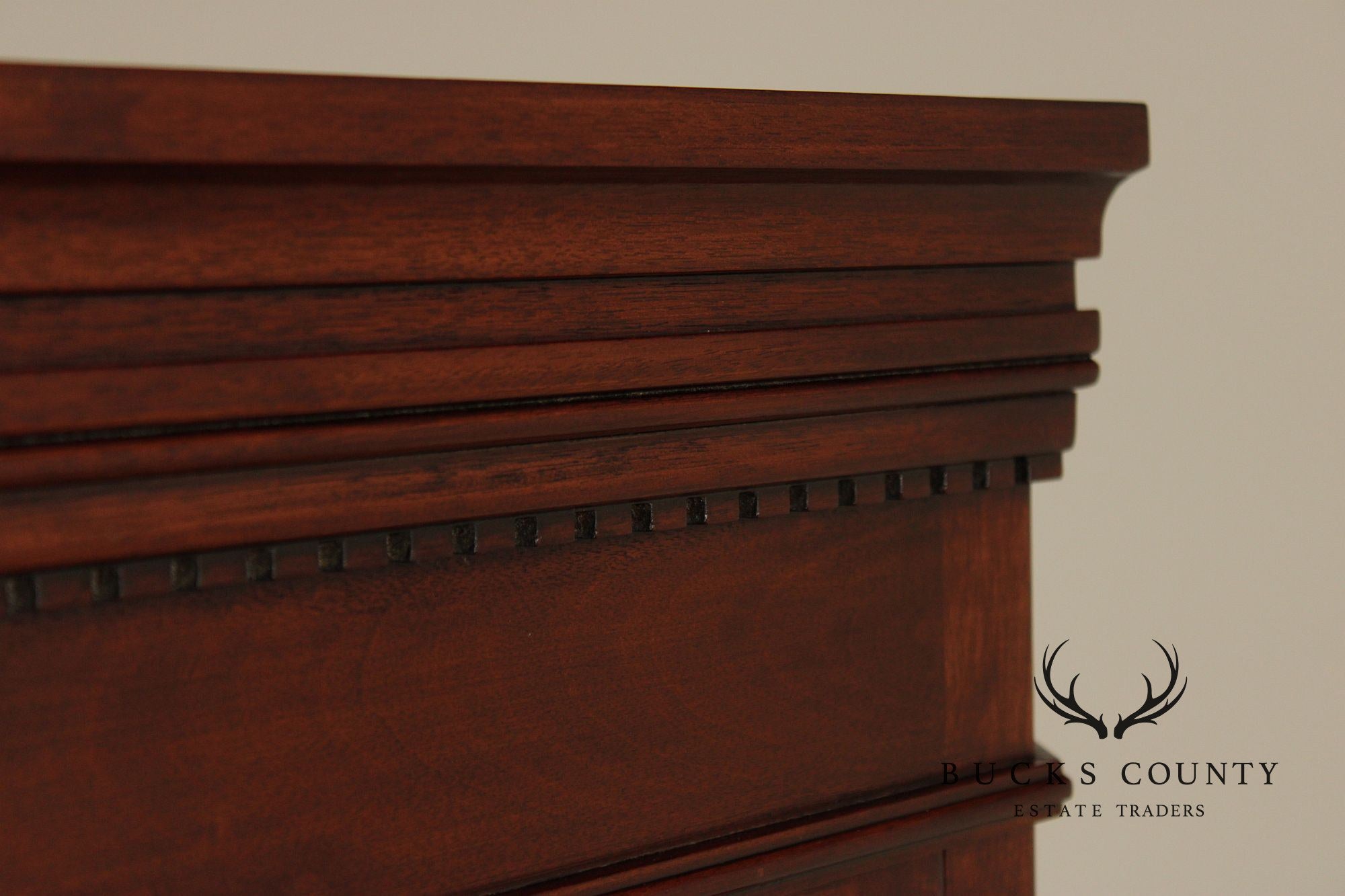 Craftique Chippendale Style Mahogany Corner Cabinet