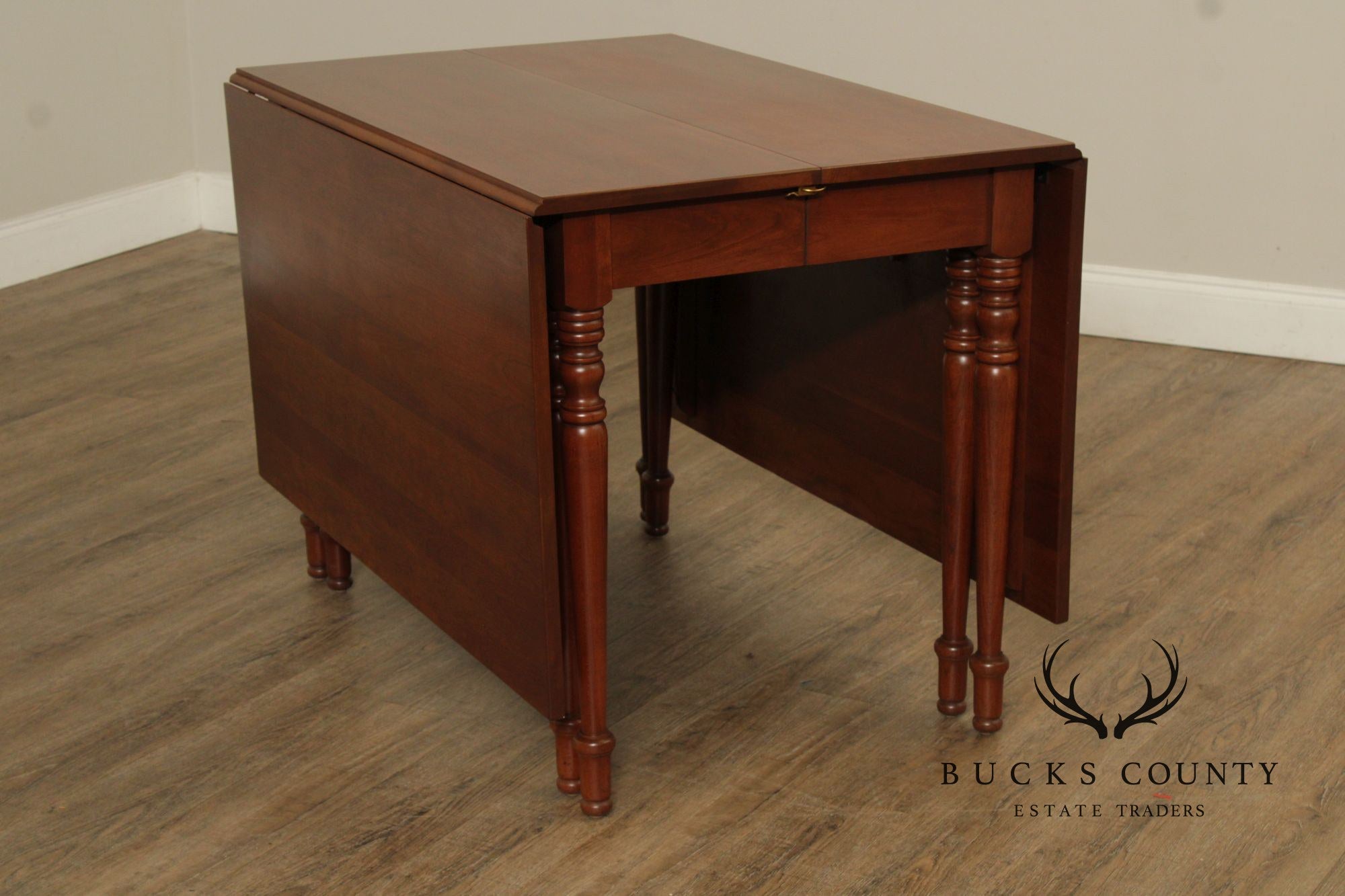 Harden Sheraton Style Drop Leaf Expandable Cherry Dining Table