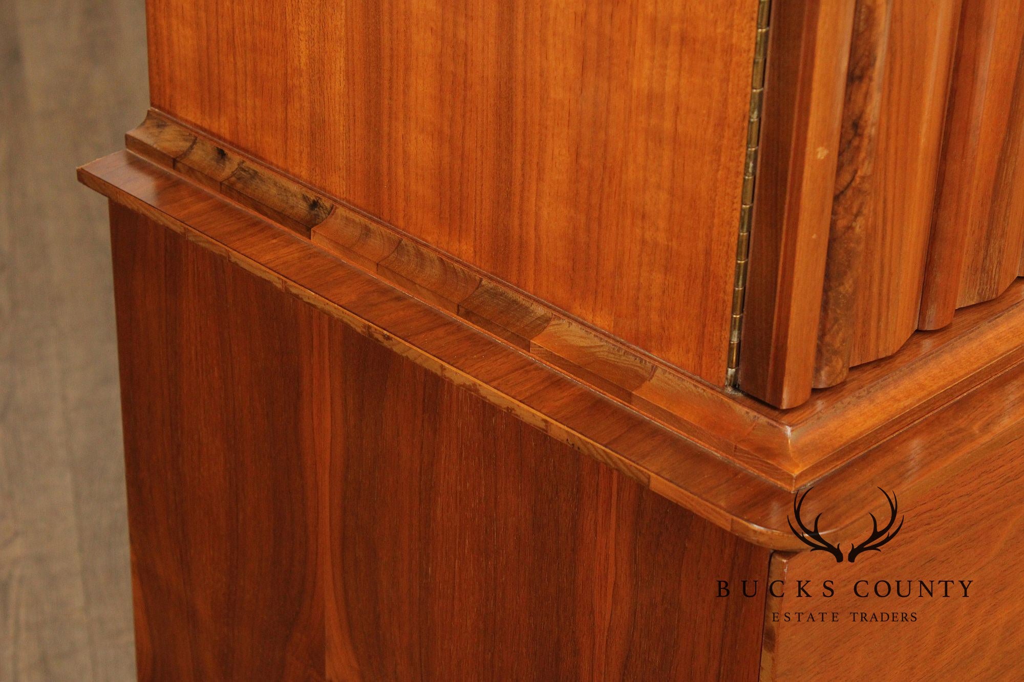 Young Manufacturing Mid Century Modern Walnut Gentleman's Chest