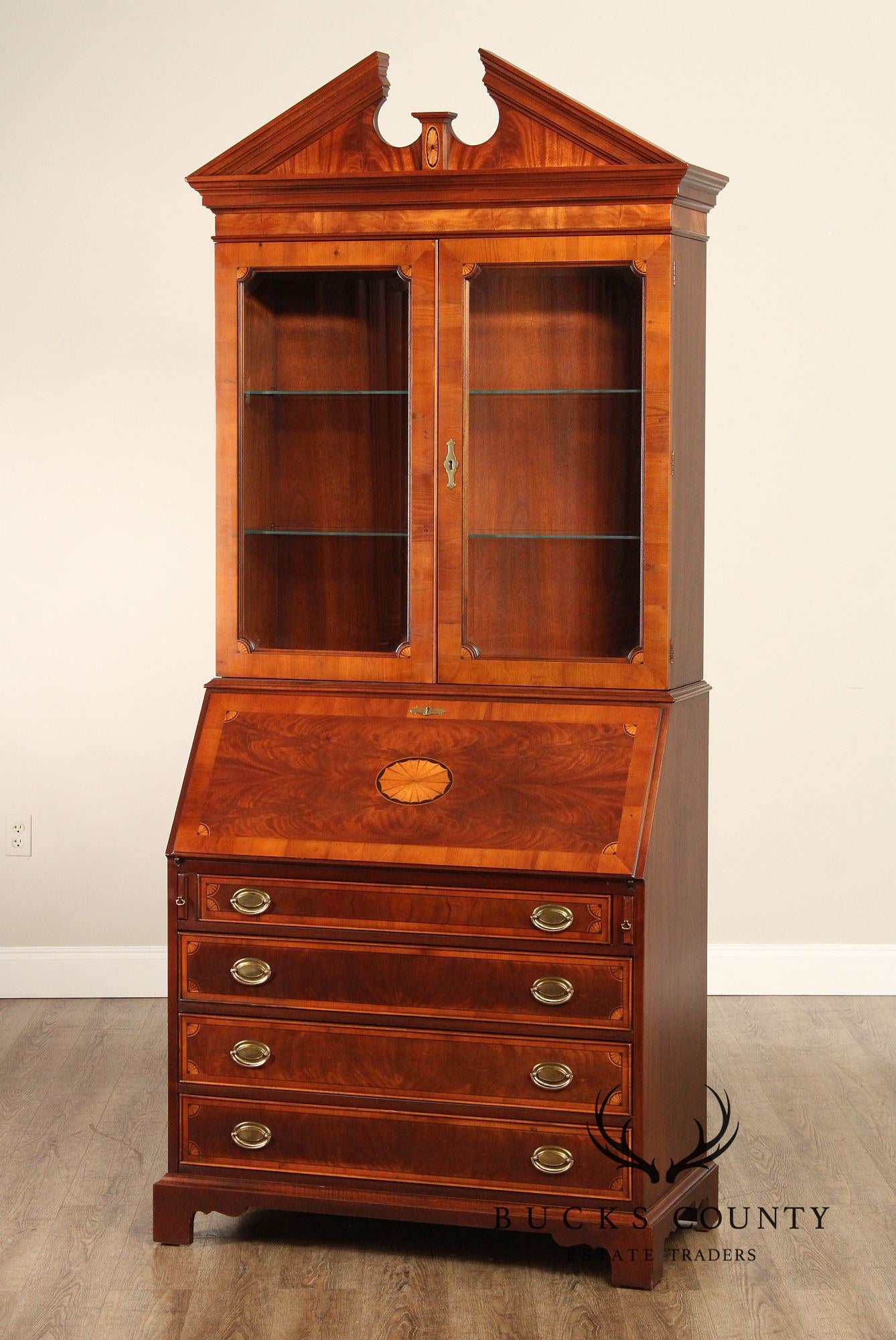 Hekman Hepplewhite Style Mahogany Secretary Bookcase