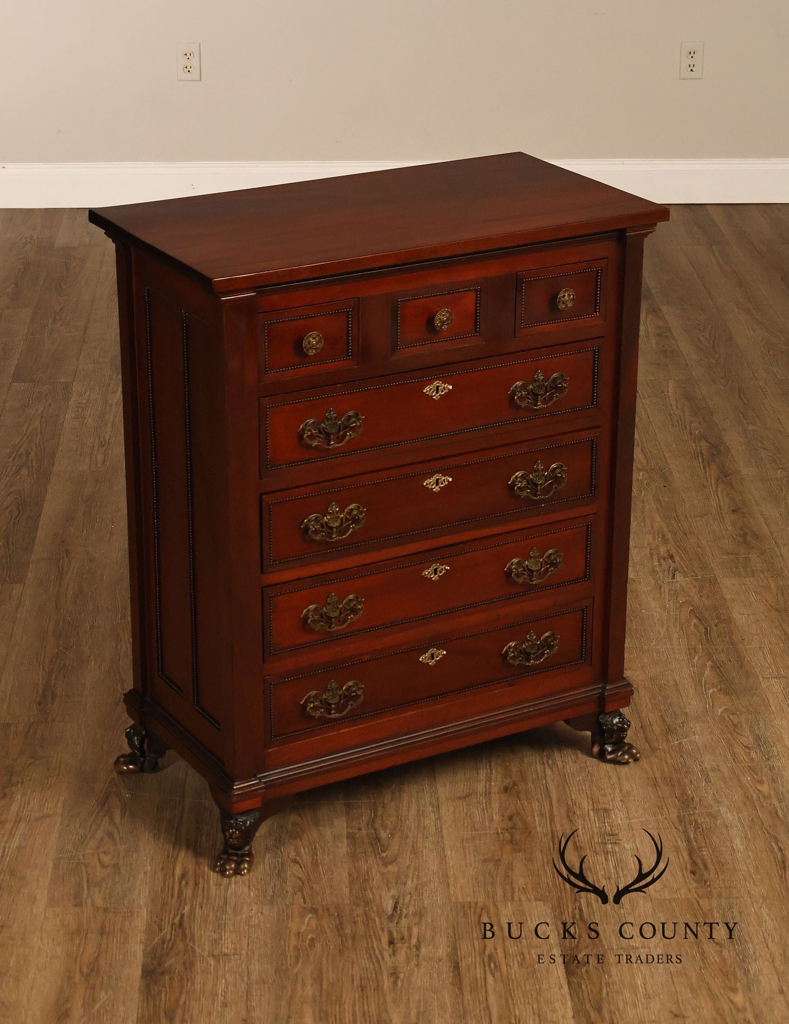 Antique Victorian Mahogany Chest Of Drawers With Brass Lion Paw Feet