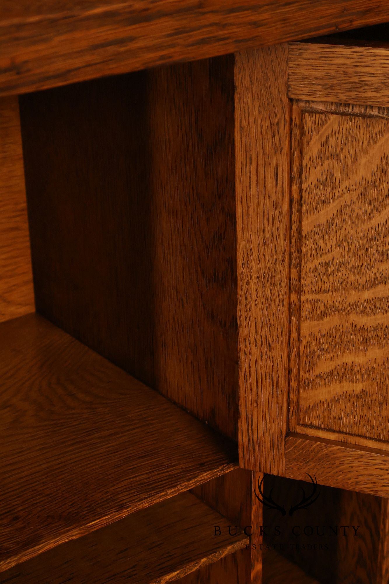 Exceptional Antique Quarter Sawn Oak Roll Top Desk With Carved 'Reading Hardware Co." Crest Panel