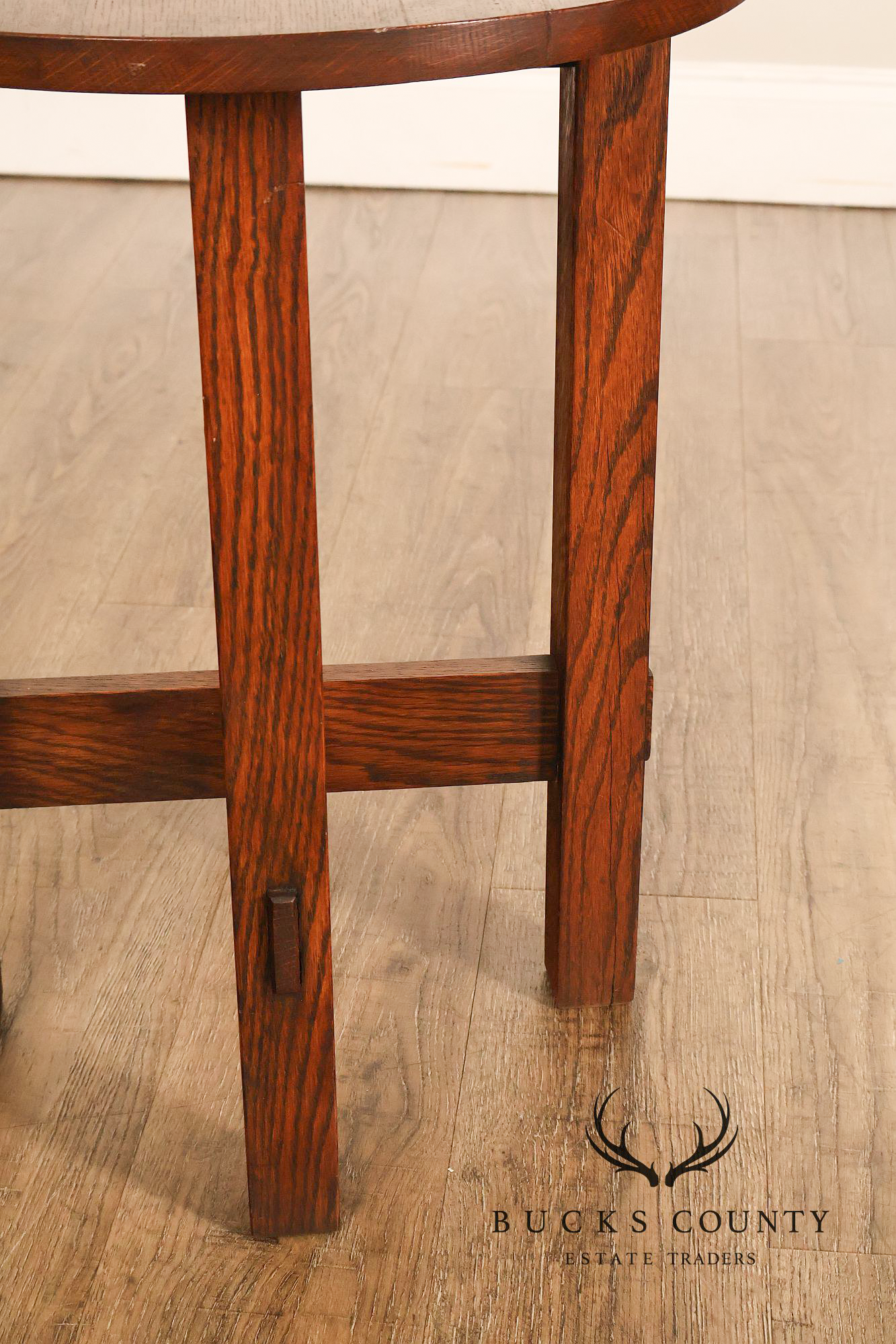 Arts And Crafts Style Round Oak Lamp Table