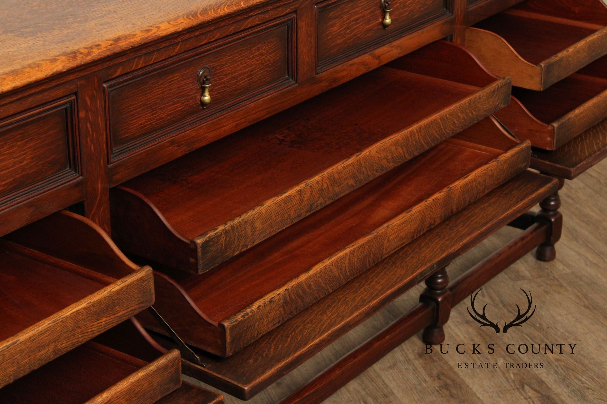 Danersk English Traditional Style Oak Sideboard