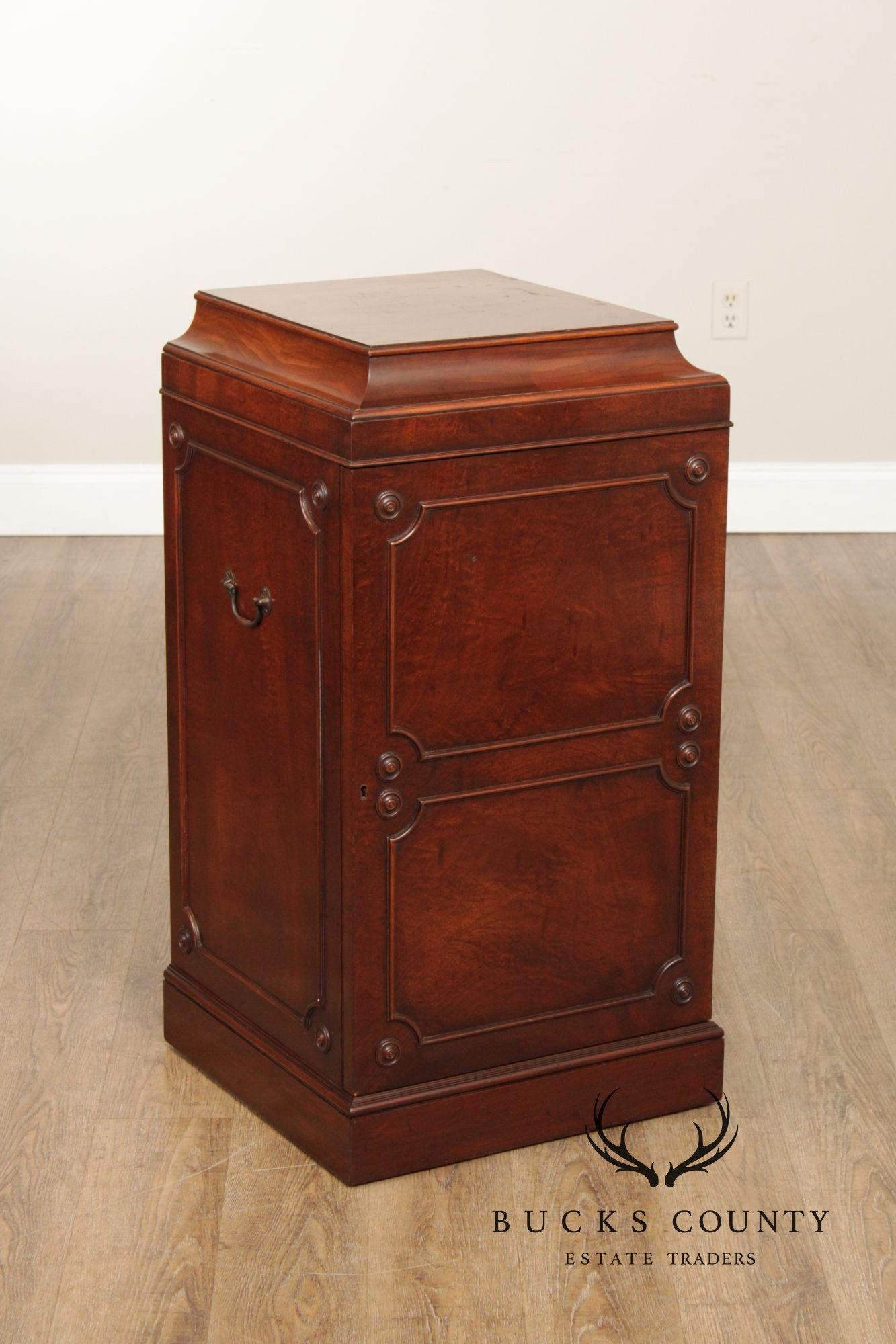 Georgian Style 1940's Custom Mahogany Silver Chest Cabinet
