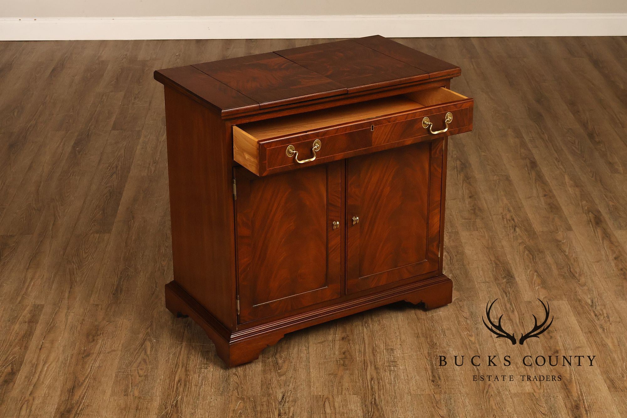 Councill Furniture Georgian Style Mahogany Flip Top Server