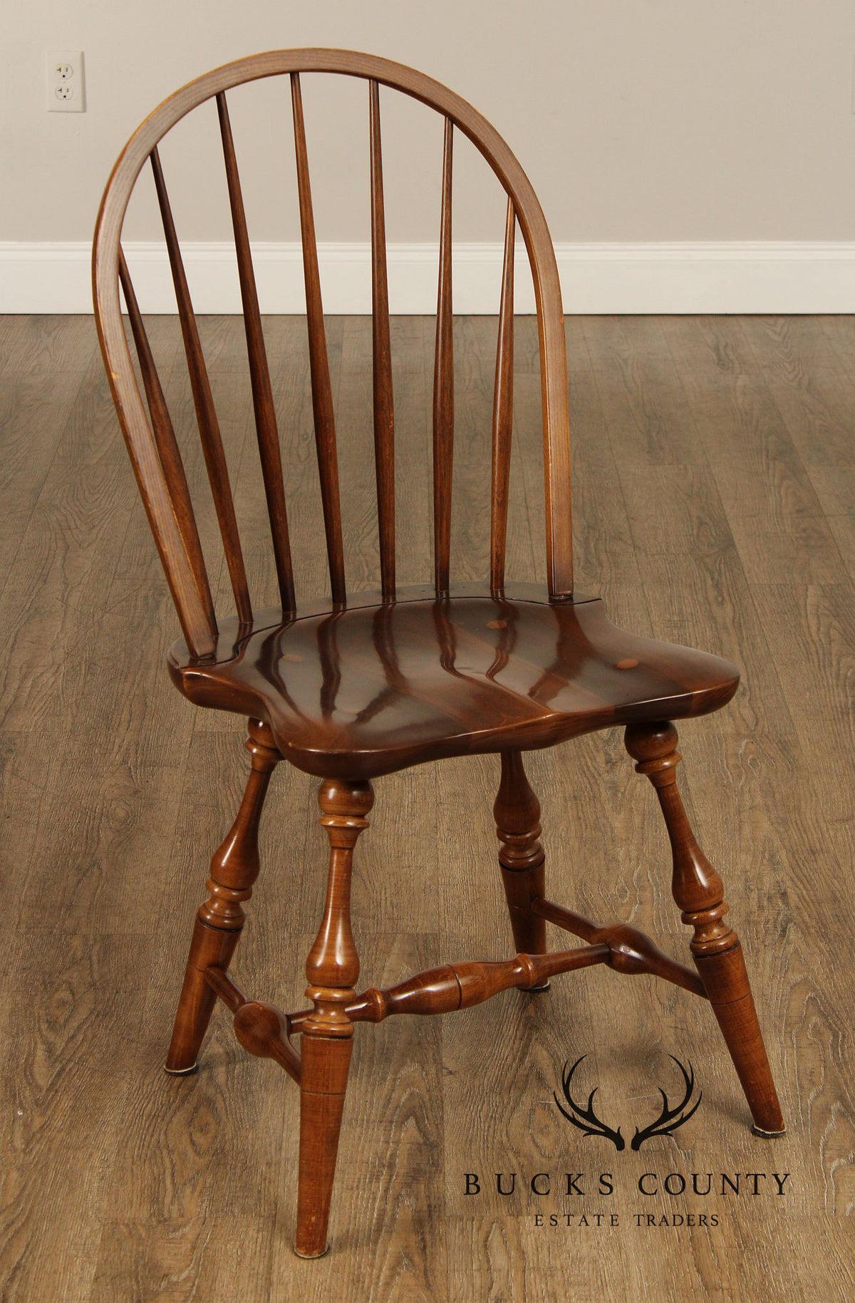 Frederick Duckloe Colonial Revival Style Pair of Windsor Side Chairs